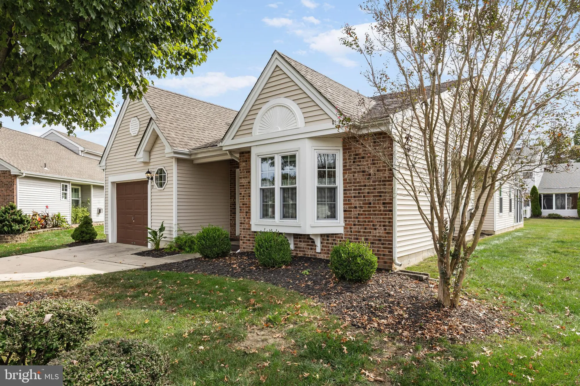 Property Slideshow image 3 of 26 | 15 pecan ct, Mount Laurel, NJ, 08054