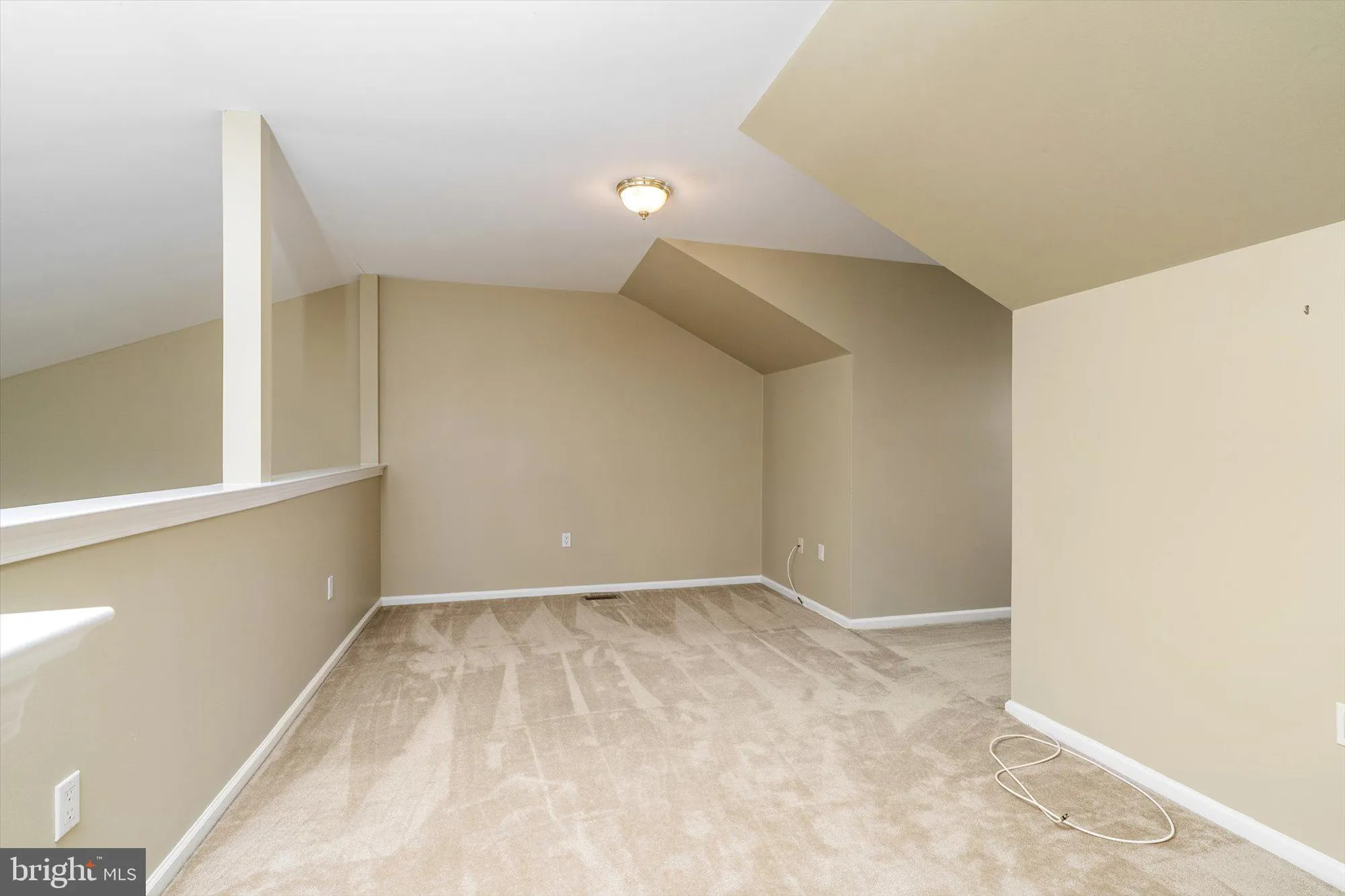 Property Slideshow image 25 of 46 | 120 kingston blvd, Hamilton, NJ, 08690