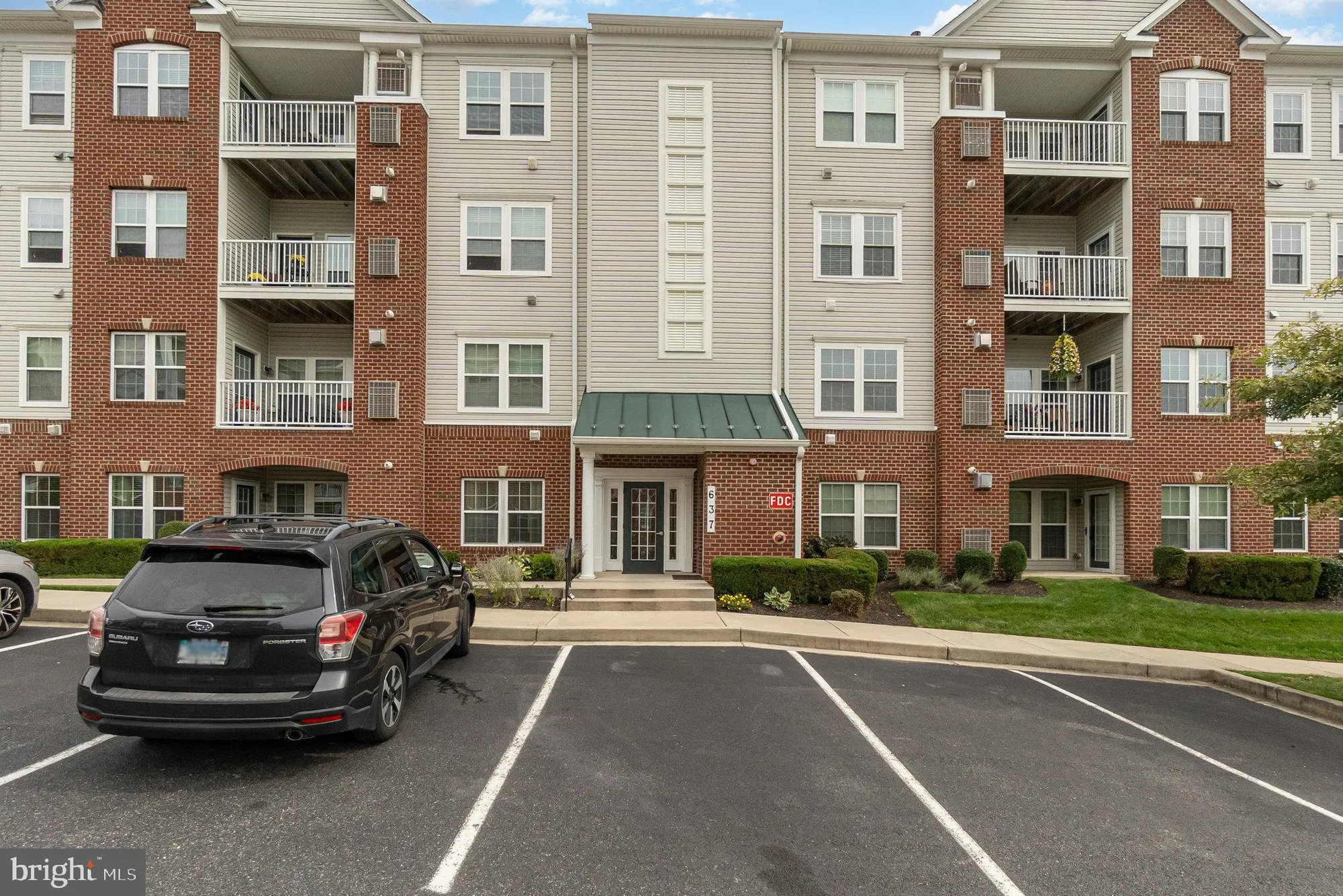 Property Slideshow image 2 of 31 | 637 wallingford rd unit 102, Bel Air, MD, 21014