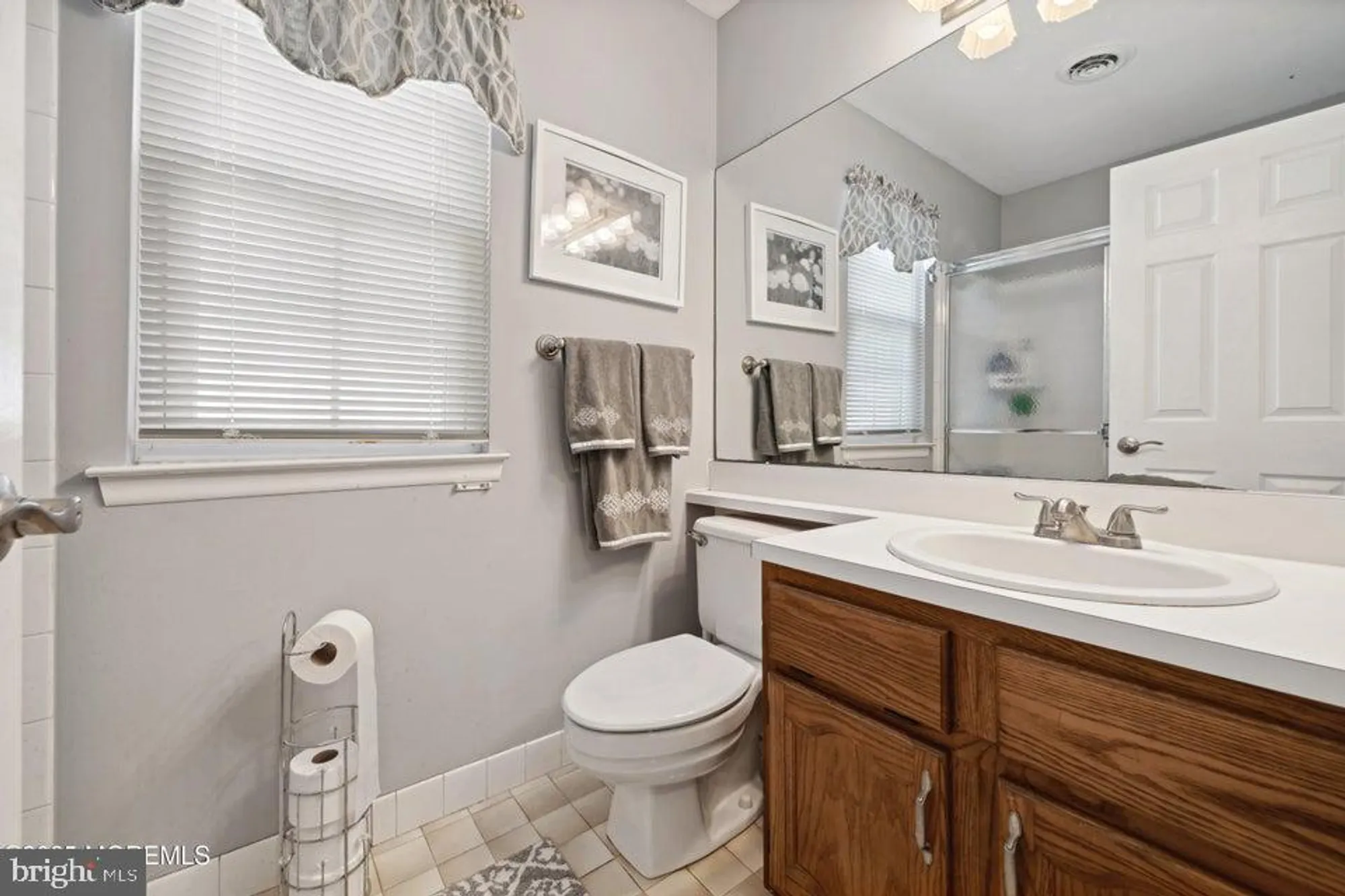 Property Slideshow image 13 of 26 | 42 canterbury dr, Forked River, NJ, 08731