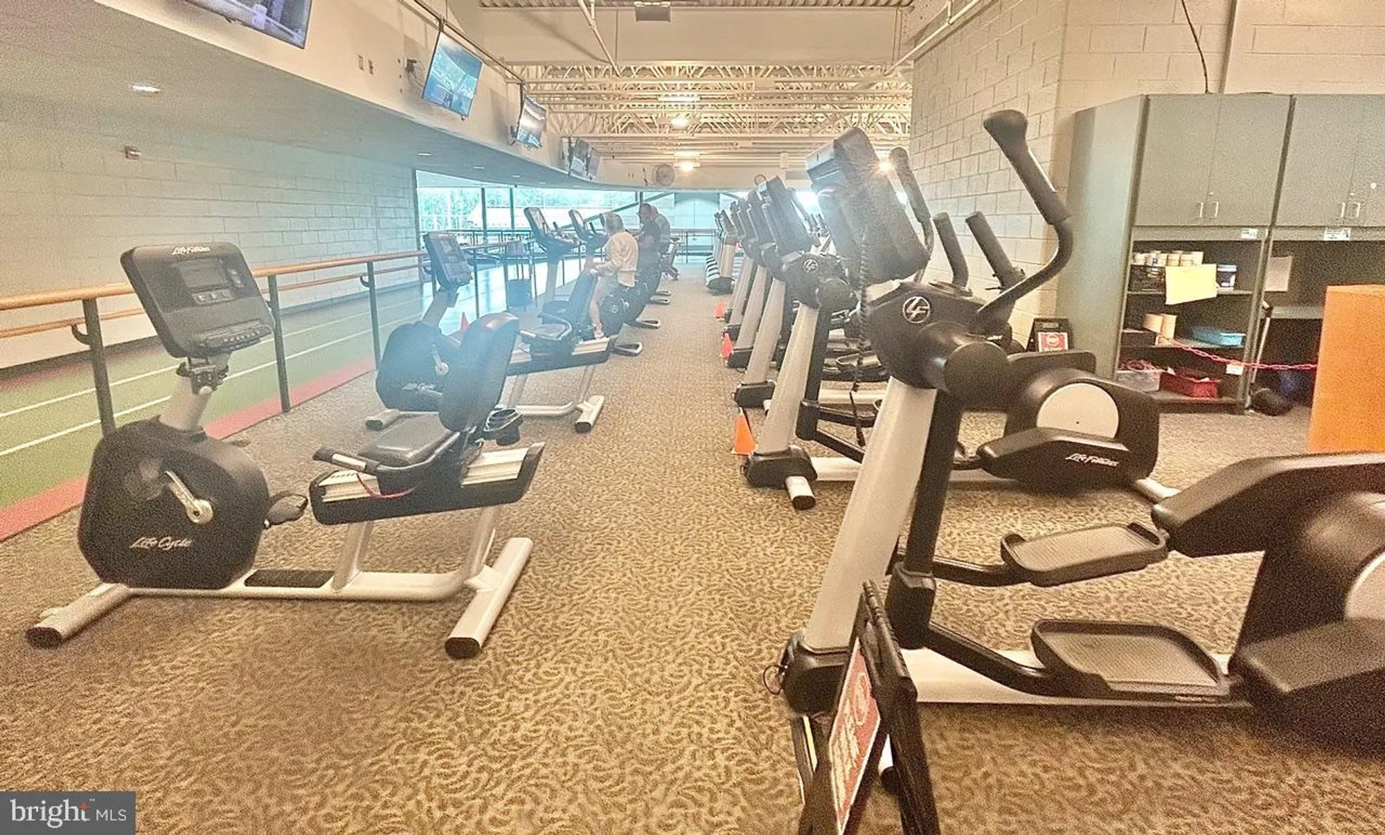 Property Slideshow image 41 of 58 | 238 night hawk cir, West Deptford, NJ, 08086