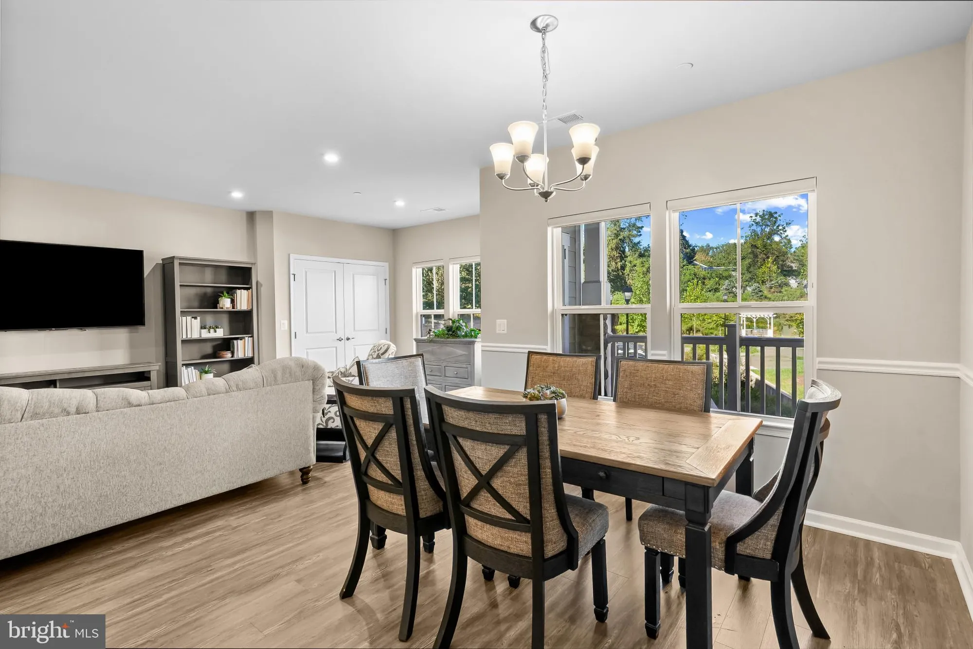 Property Slideshow image 11 of 36 | 8960 carls ct a, Ellicott City, MD, 21043