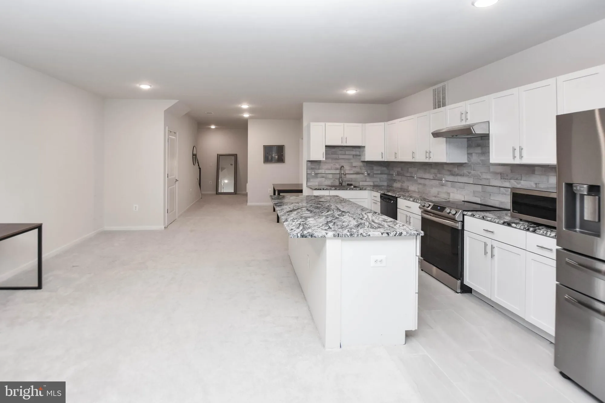 Property Slideshow image 16 of 39 | 19873 silvery blue ter, Ashburn, VA, 20147