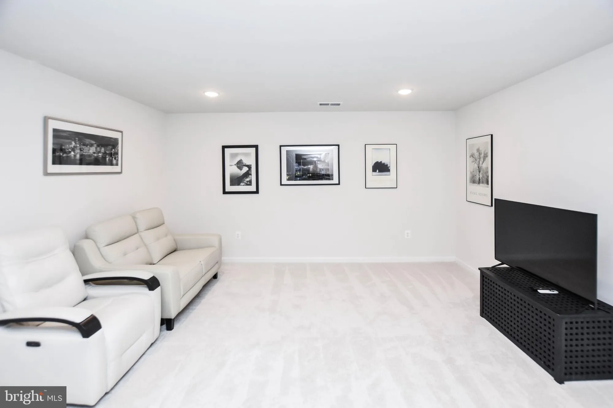 Property Slideshow image 23 of 39 | 19873 silvery blue ter, Ashburn, VA, 20147