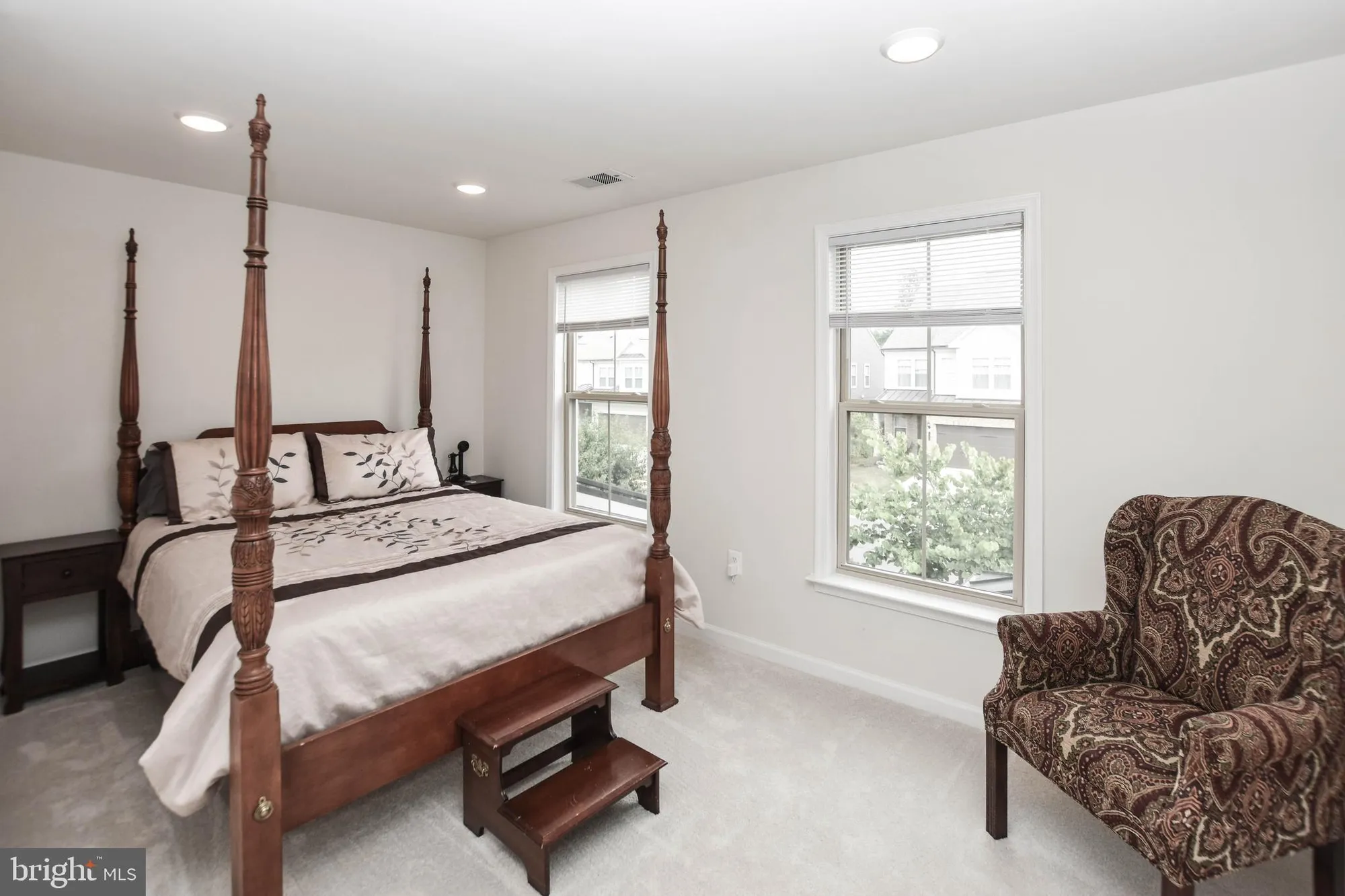 Property Slideshow image 31 of 39 | 19873 silvery blue ter, Ashburn, VA, 20147