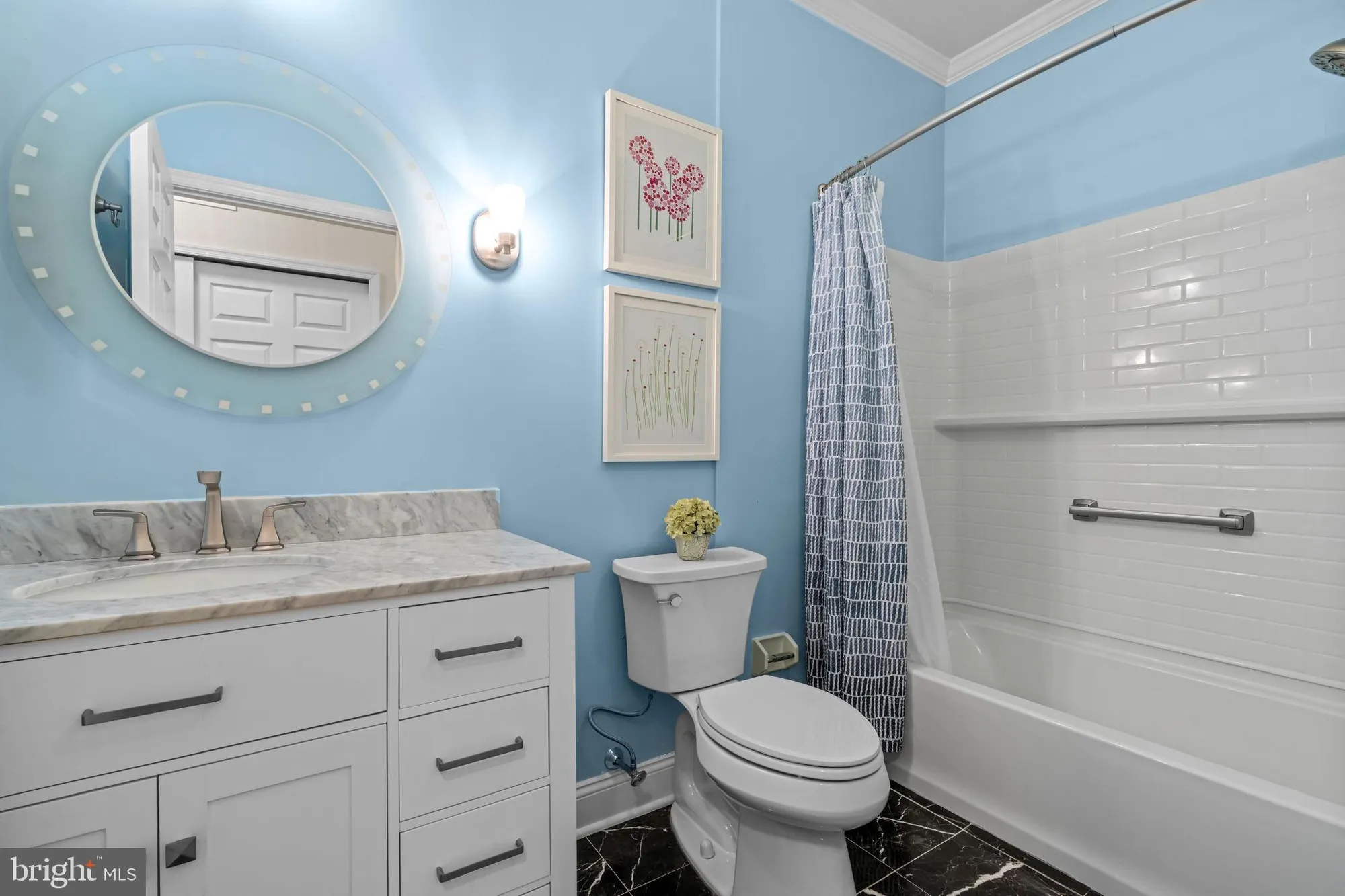 Property Slideshow image 20 of 24 | 1 falcon dr ste 203, Holland, PA, 18966