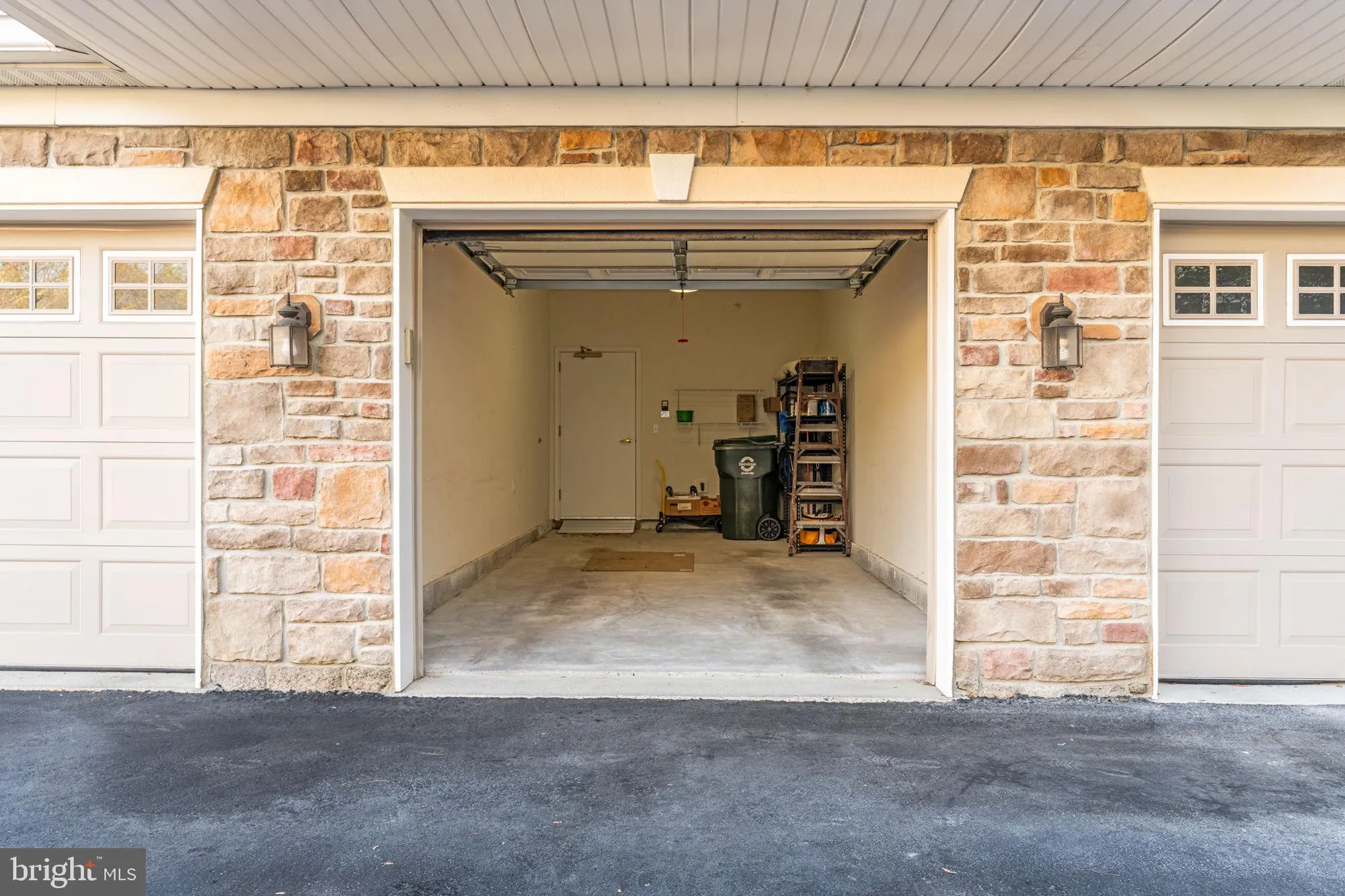 Property Slideshow image 23 of 24 | 1 falcon dr ste 203, Holland, PA, 18966