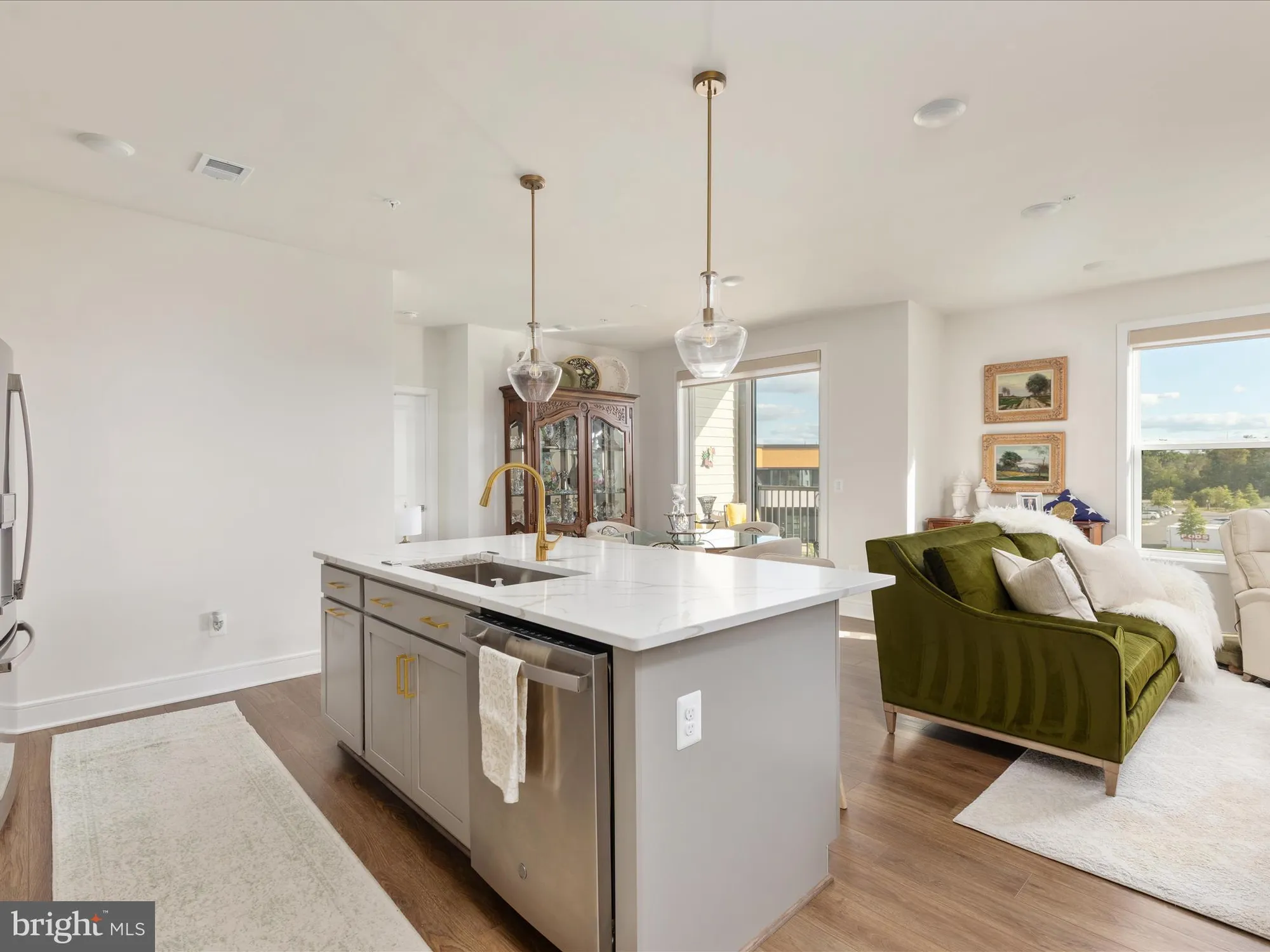 Property Slideshow image 7 of 35 | 42920 firefly sonata ter unit 307, Ashburn, VA, 20148