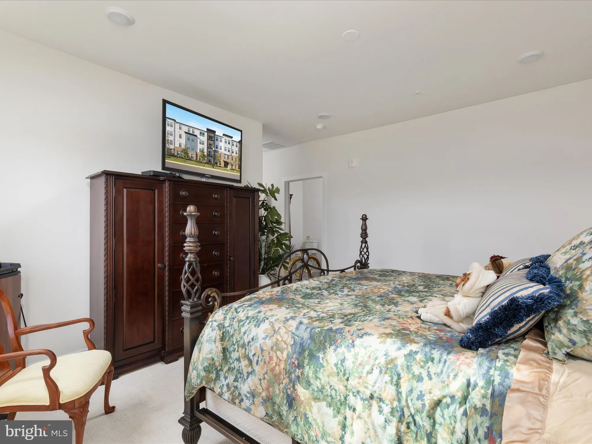 Property Slideshow image 21 of 35 | 42920 firefly sonata ter unit 307, Ashburn, VA, 20148