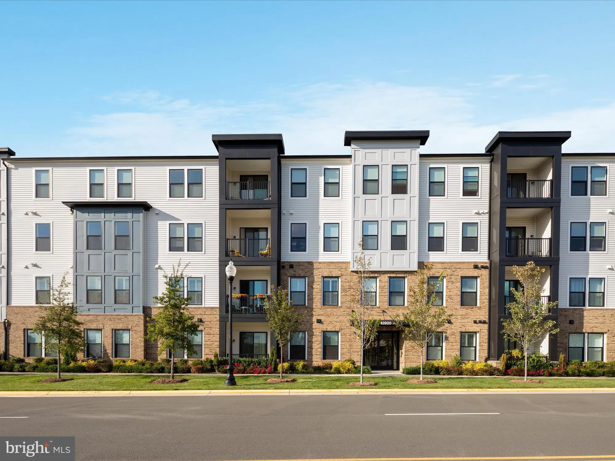 Property Slideshow image 34 of 35 | 42920 firefly sonata ter unit 307, Ashburn, VA, 20148