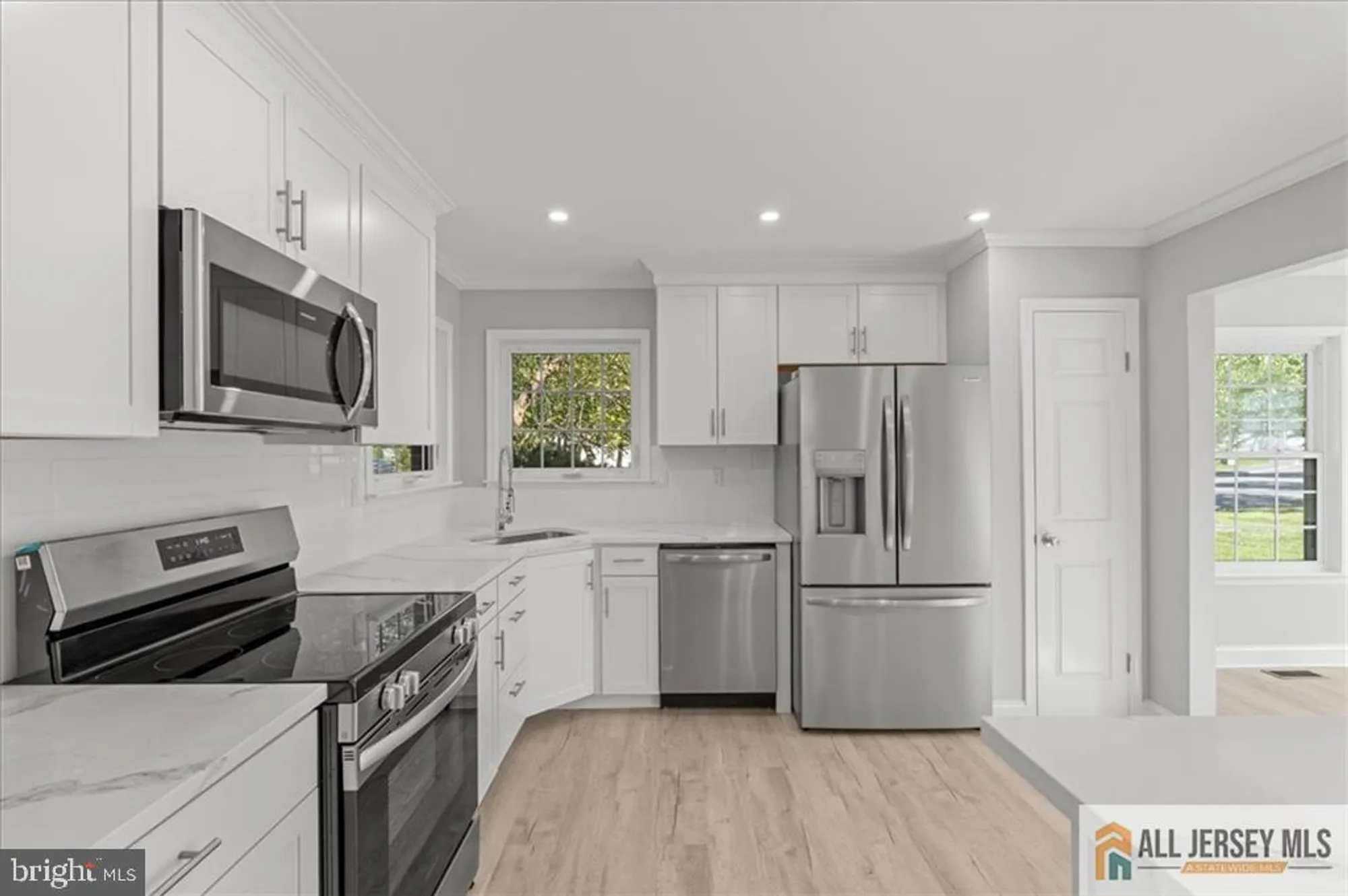 Property Slideshow image 17 of 27 | 1 rothwell dr, Monroe Township, NJ, 08831