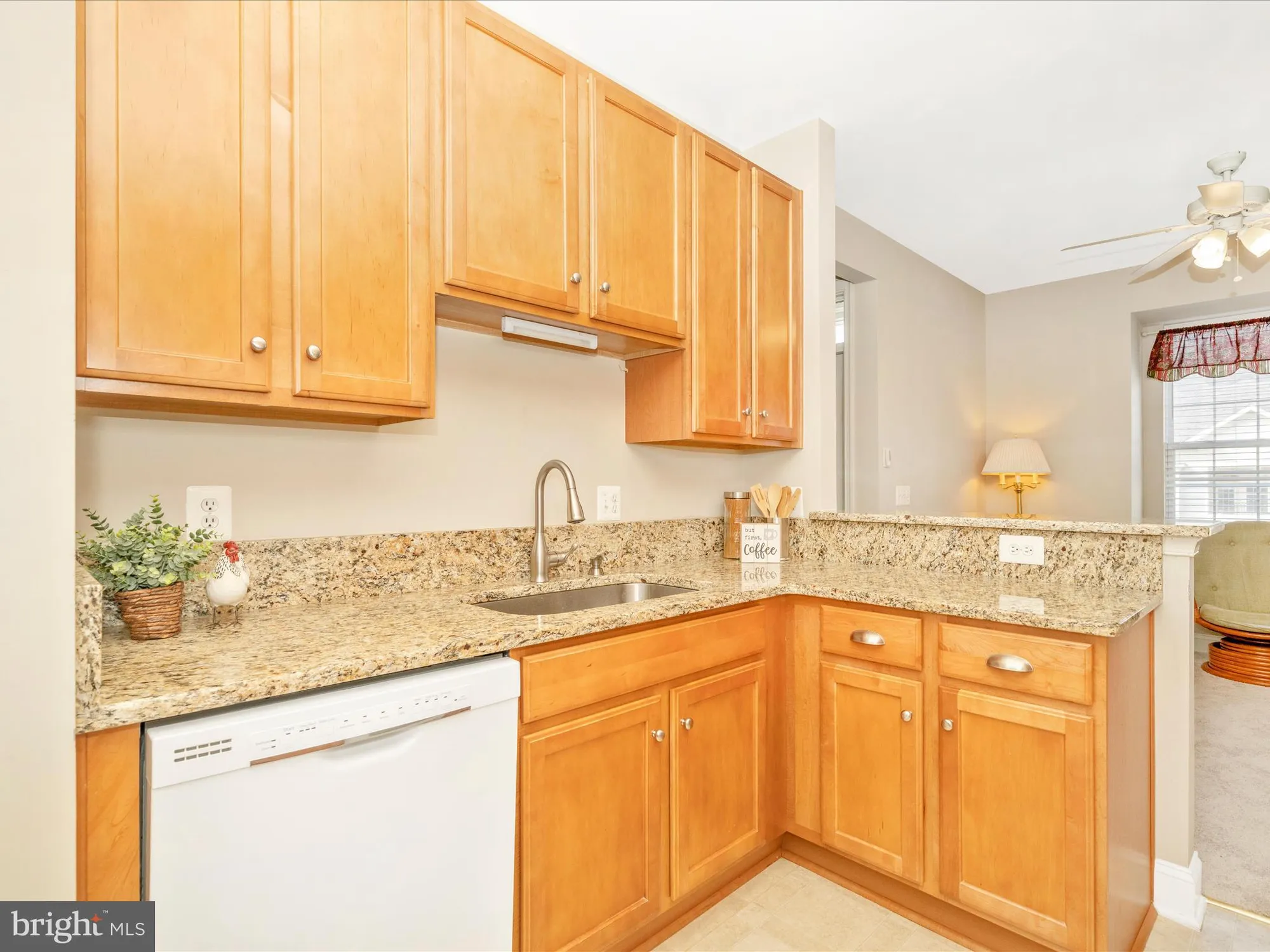 Property Slideshow image 25 of 62 | 2520 kensington gdns unit 401, Ellicott City, MD, 21043