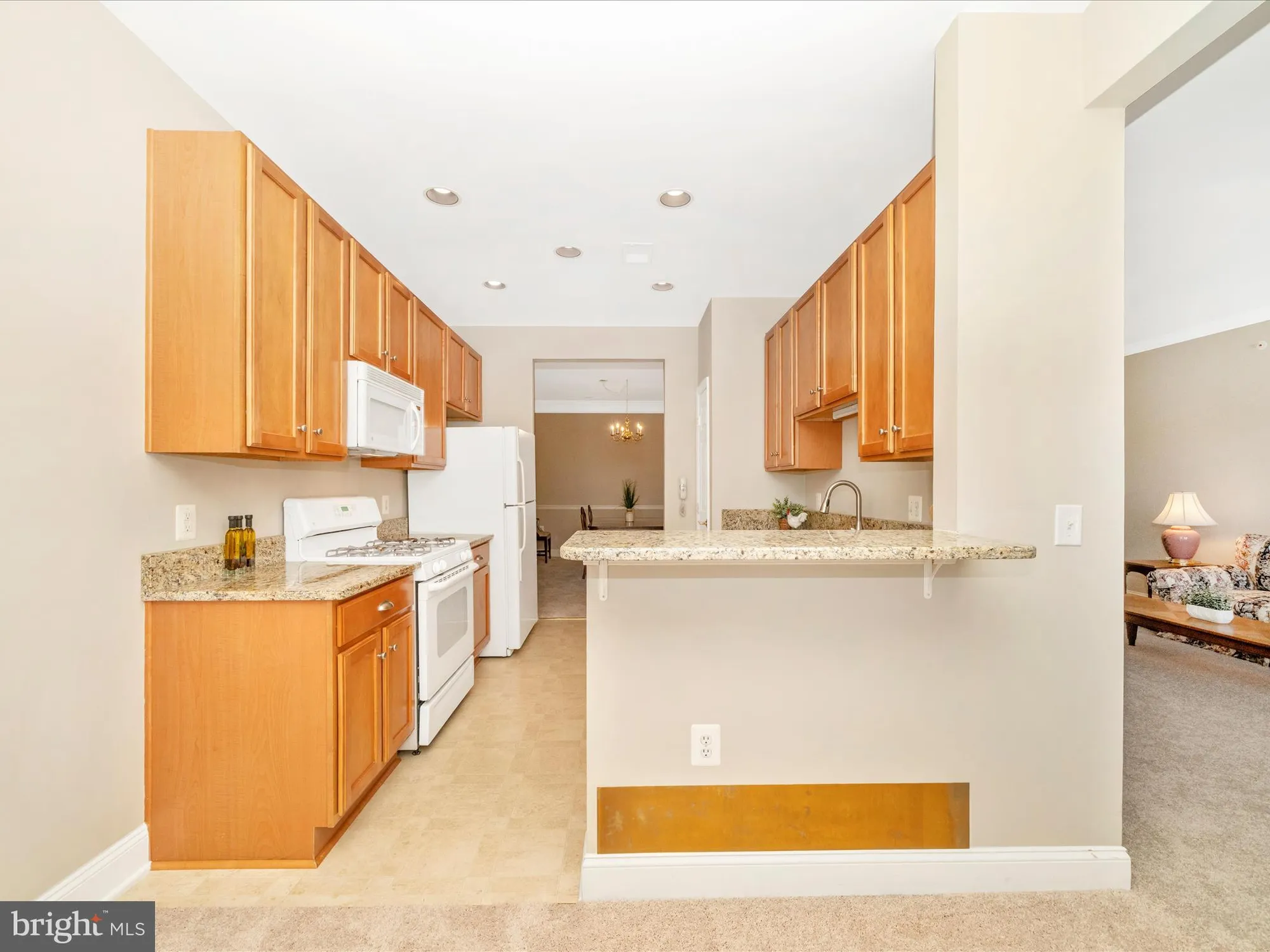 Property Slideshow image 23 of 62 | 2520 kensington gdns unit 401, Ellicott City, MD, 21043
