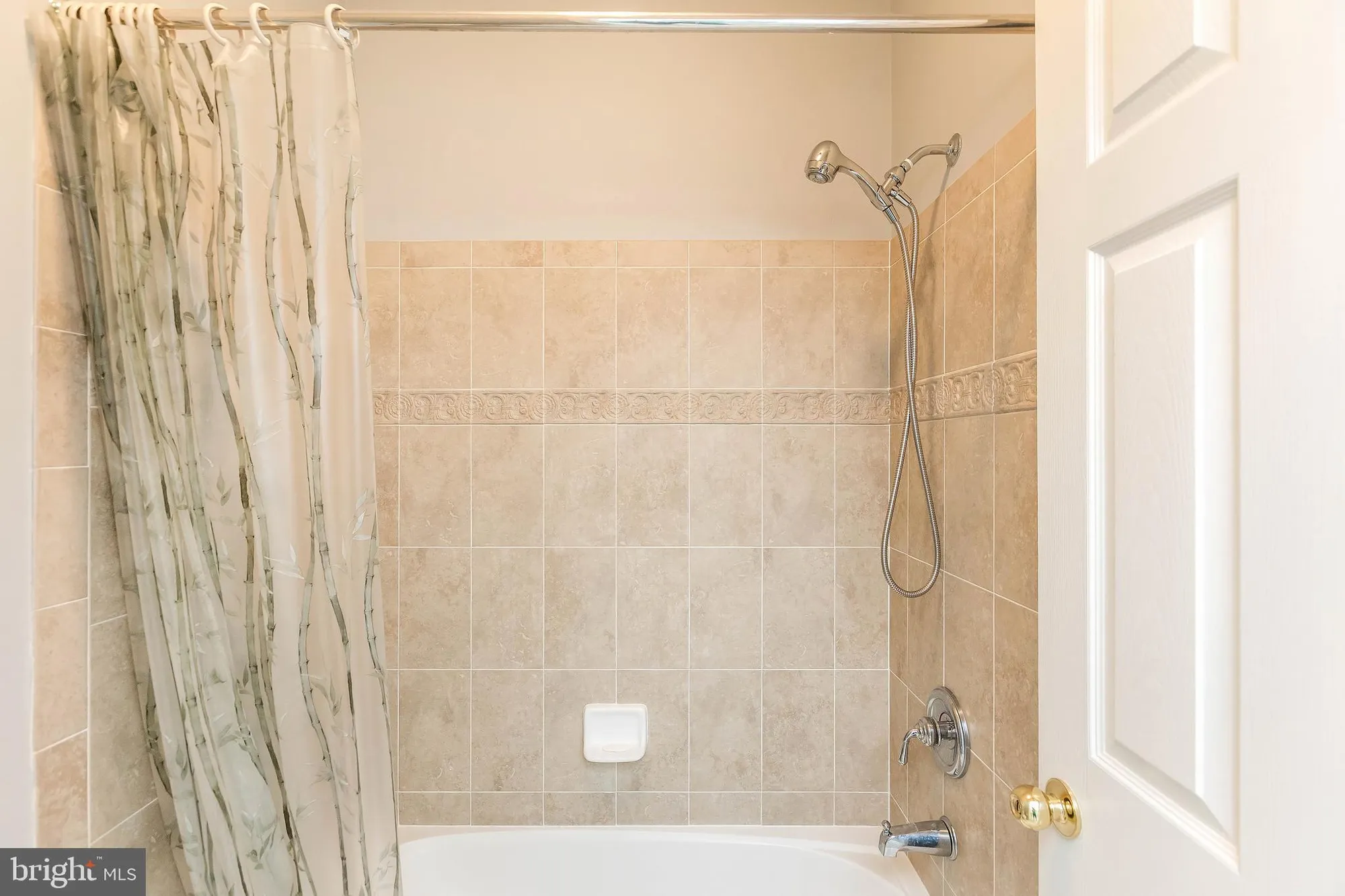 Property Slideshow image 51 of 69 | 8781 endless ocean way 58, Columbia, MD, 21045