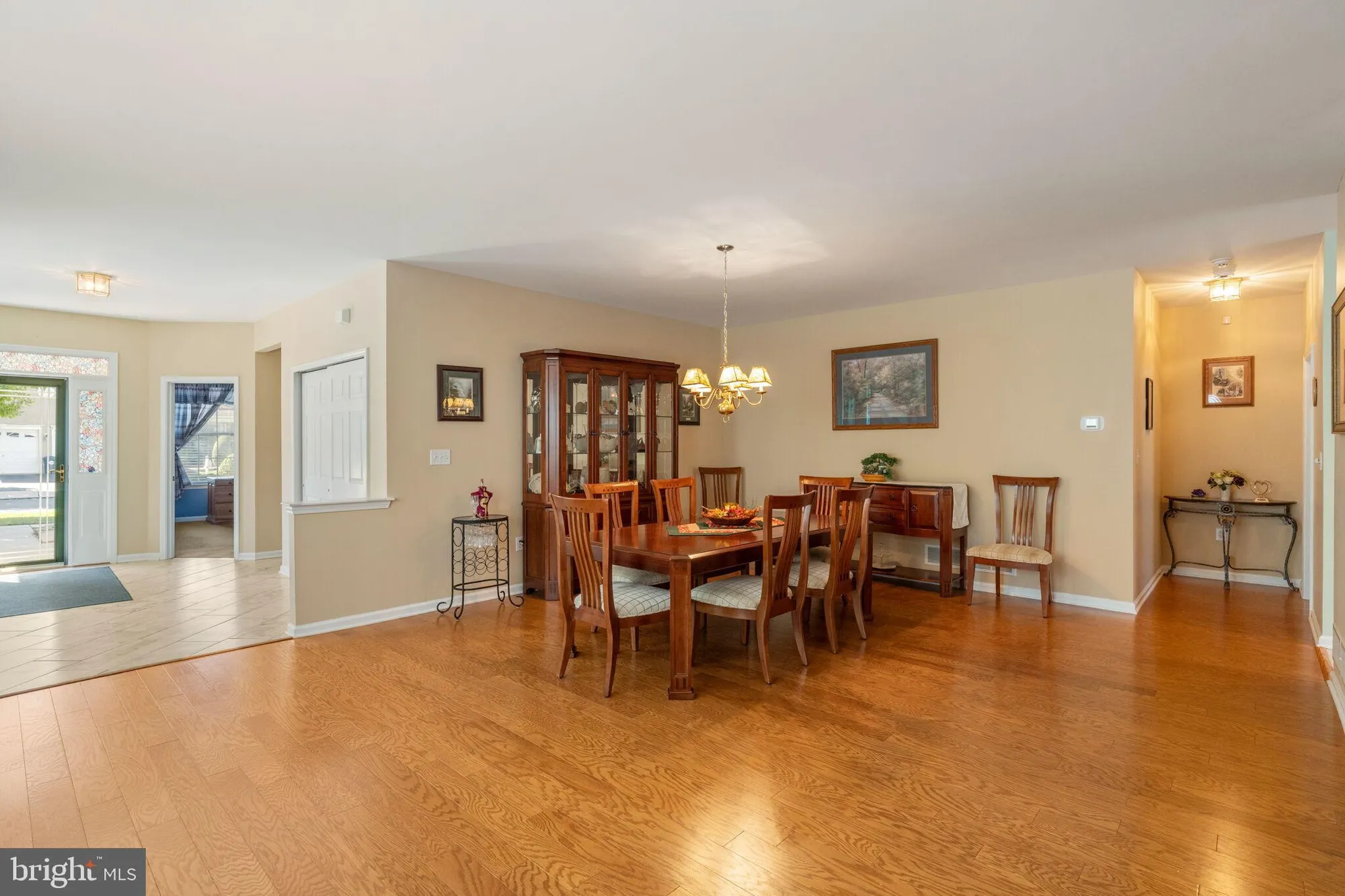 Property Slideshow image 20 of 77 | 6 mountain stream ct, Barnegat, NJ, 08005