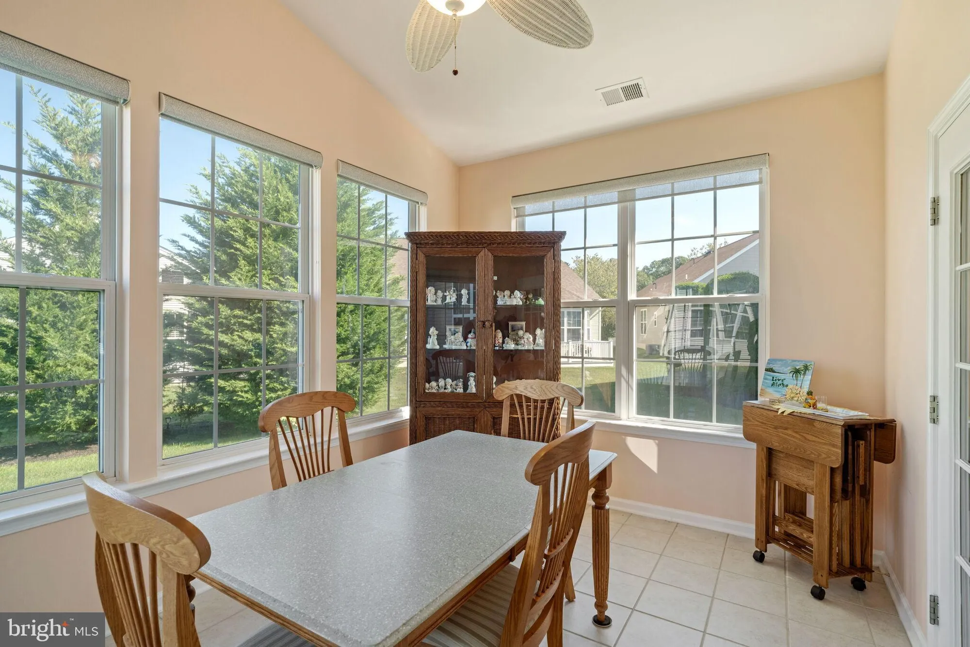 Property Slideshow image 27 of 77 | 6 mountain stream ct, Barnegat, NJ, 08005