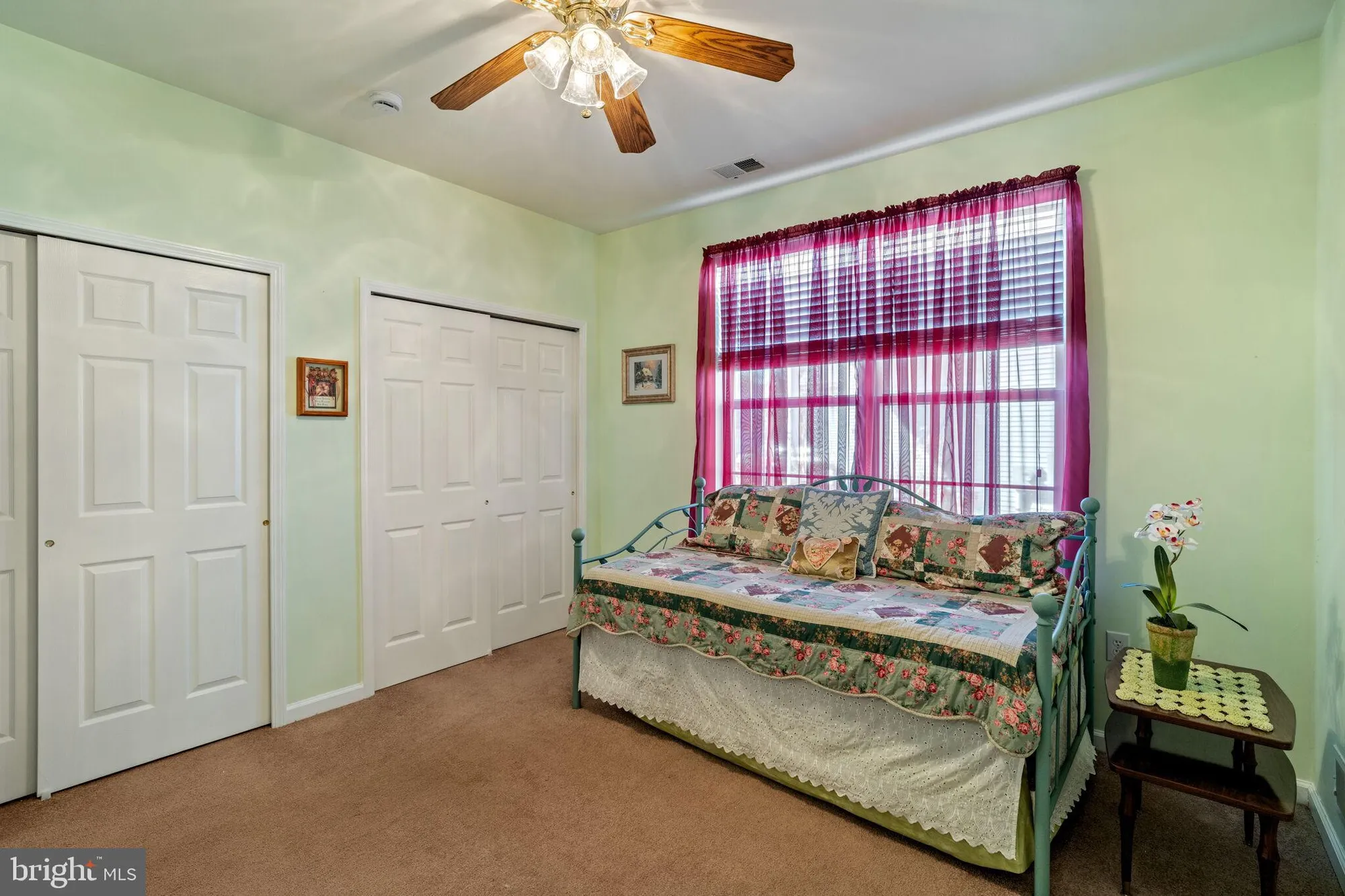 Property Slideshow image 41 of 77 | 6 mountain stream ct, Barnegat, NJ, 08005