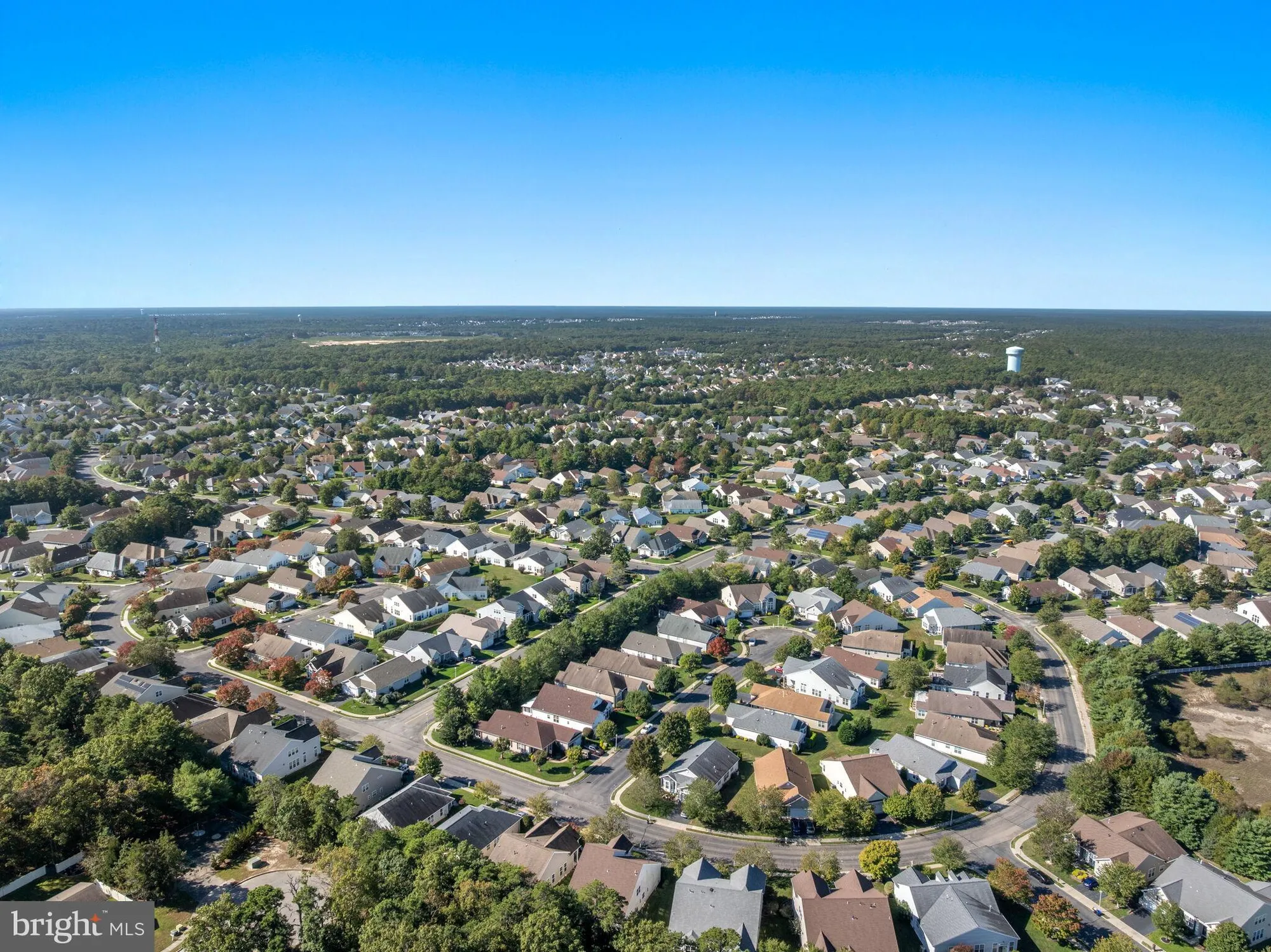 Property Slideshow image 60 of 77 | 6 mountain stream ct, Barnegat, NJ, 08005