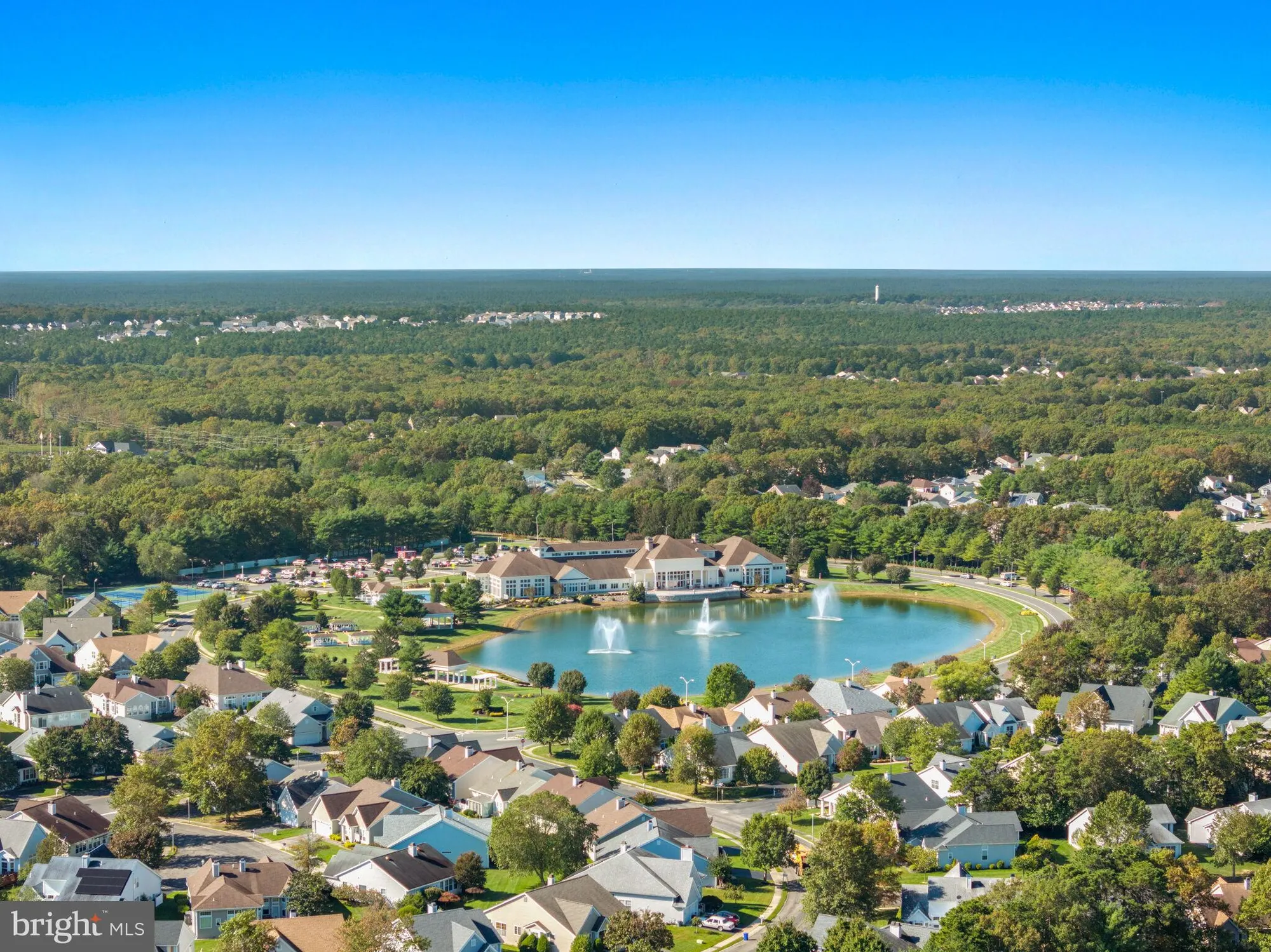 Property Slideshow image 64 of 77 | 6 mountain stream ct, Barnegat, NJ, 08005