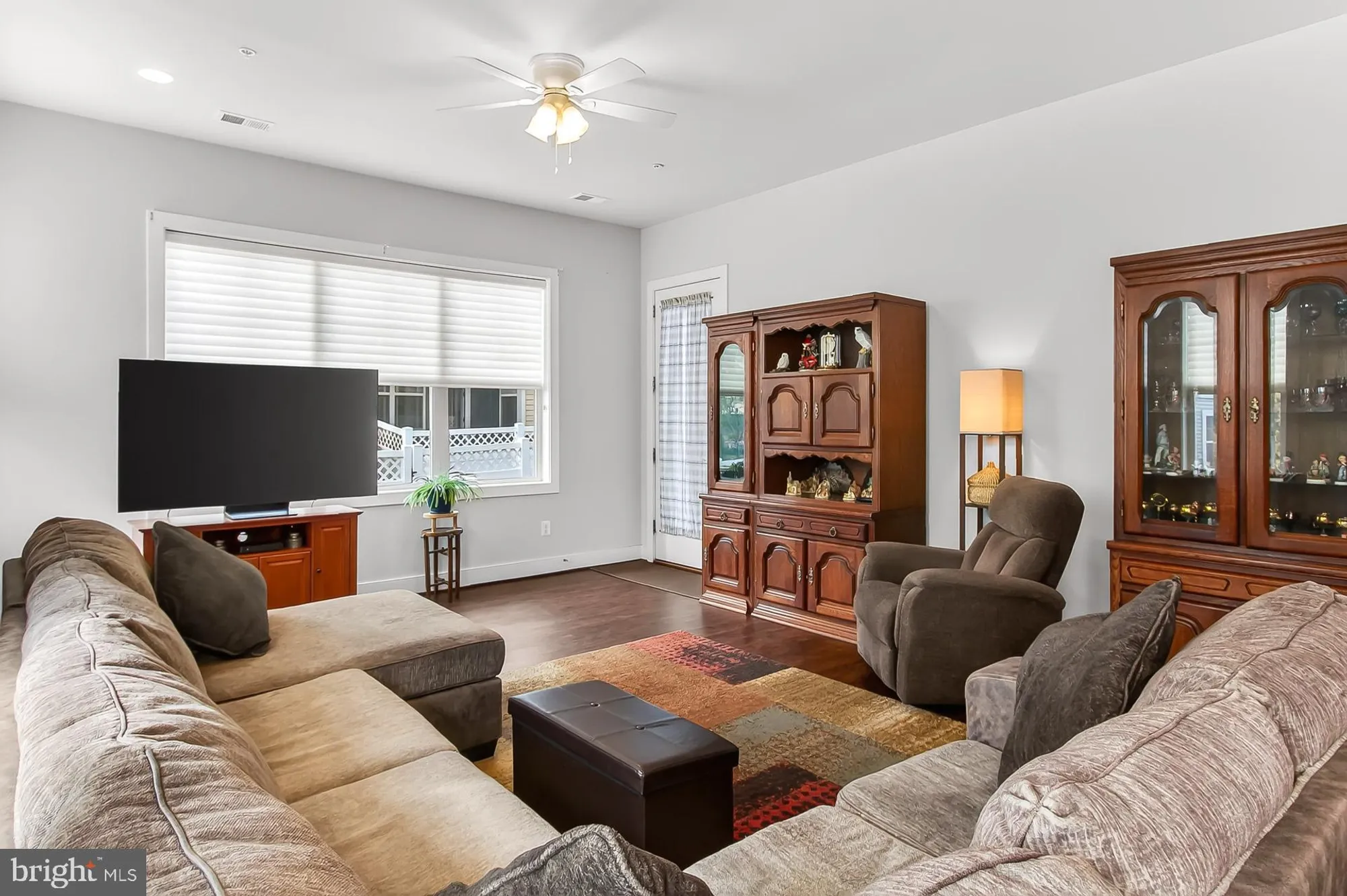 Property Slideshow image 10 of 73 | 42783 firefly sonata ter, Ashburn, VA, 20148
