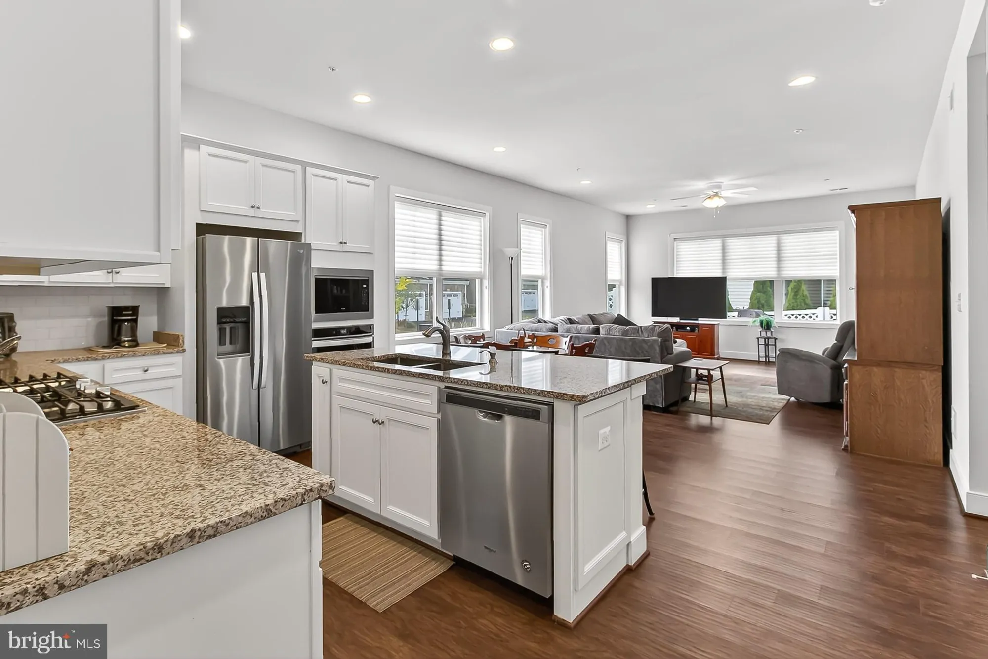 Property Slideshow image 8 of 73 | 42783 firefly sonata ter, Ashburn, VA, 20148