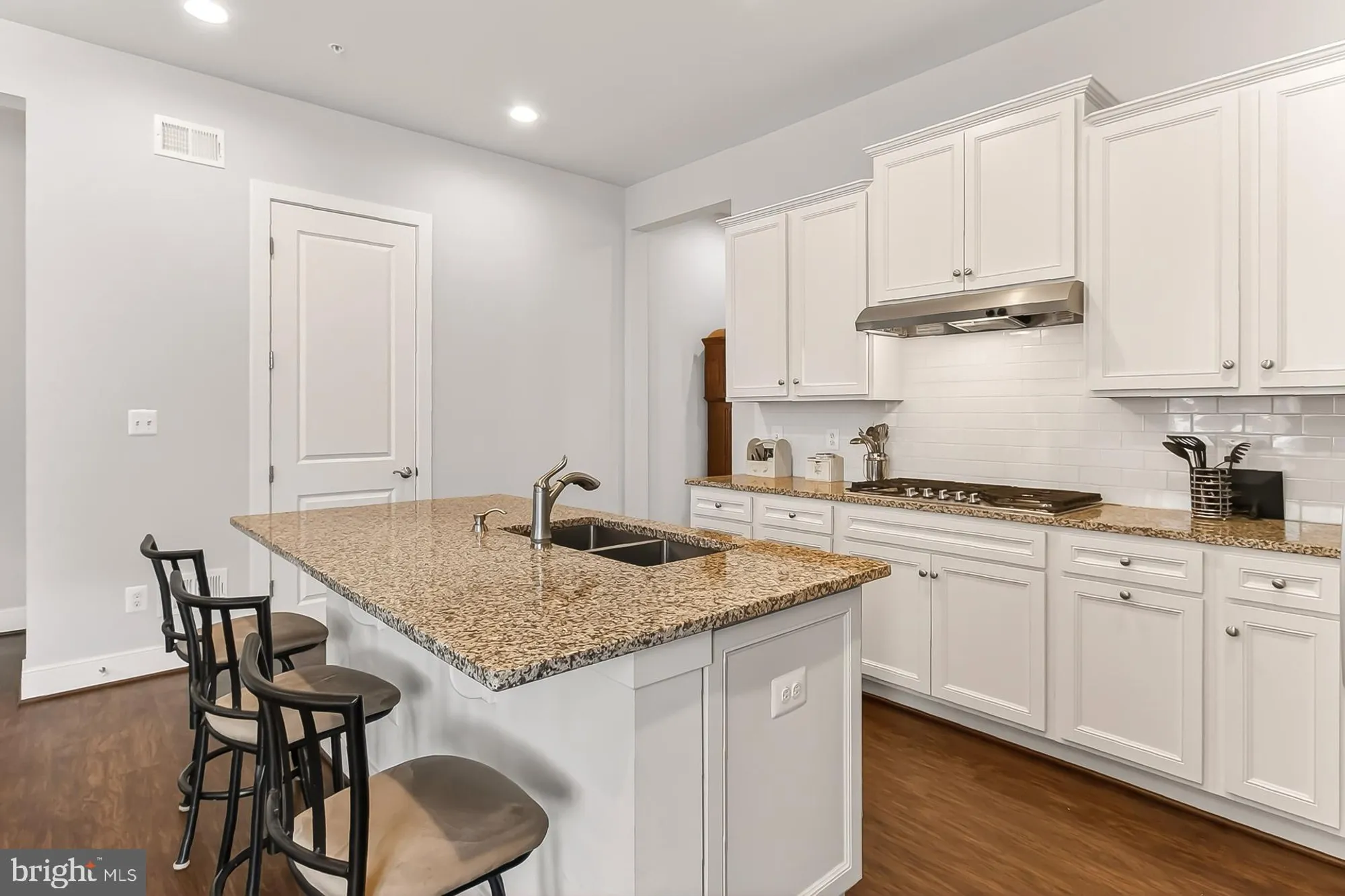 Property Slideshow image 16 of 73 | 42783 firefly sonata ter, Ashburn, VA, 20148