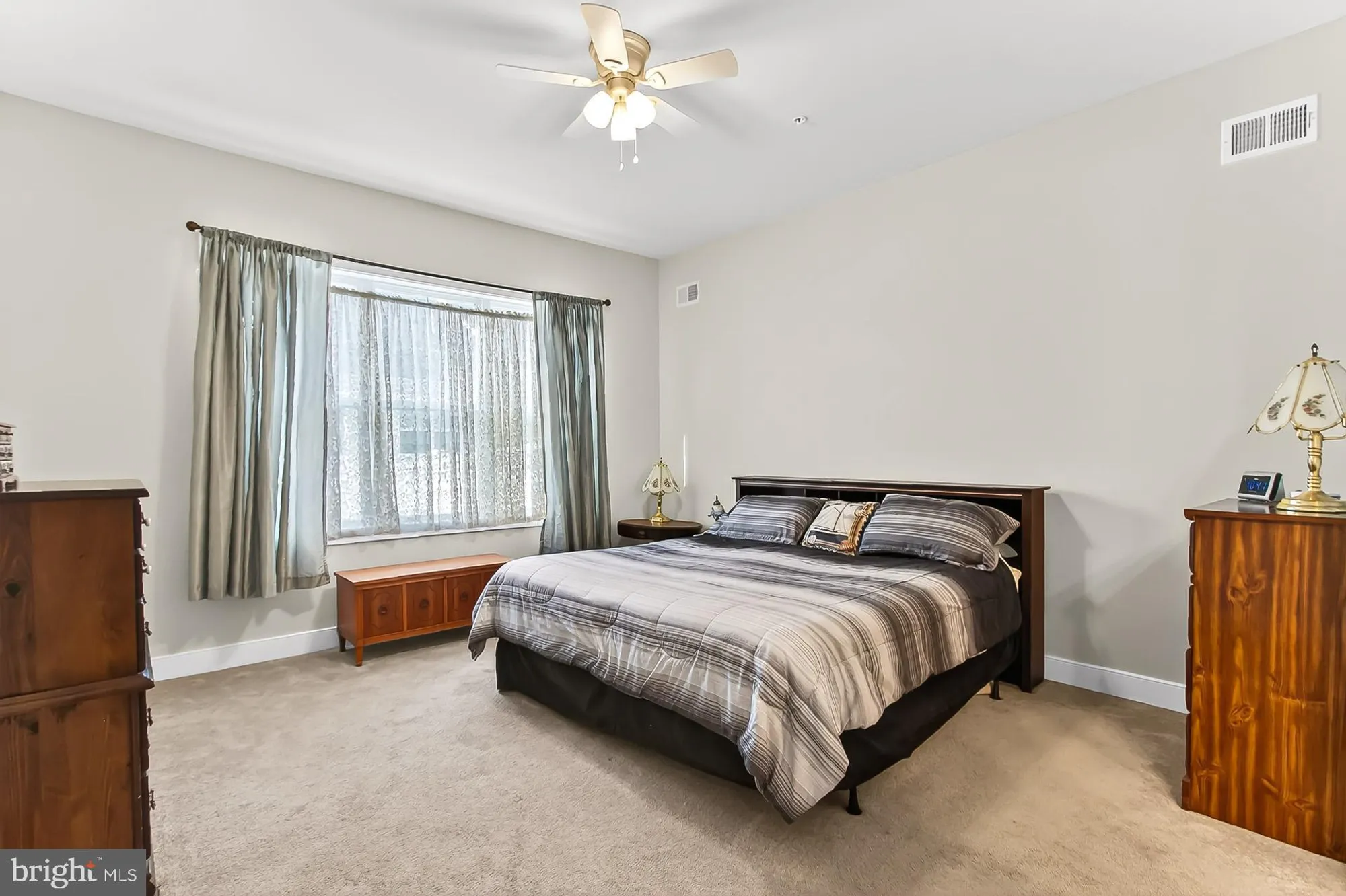 Property Slideshow image 25 of 73 | 42783 firefly sonata ter, Ashburn, VA, 20148