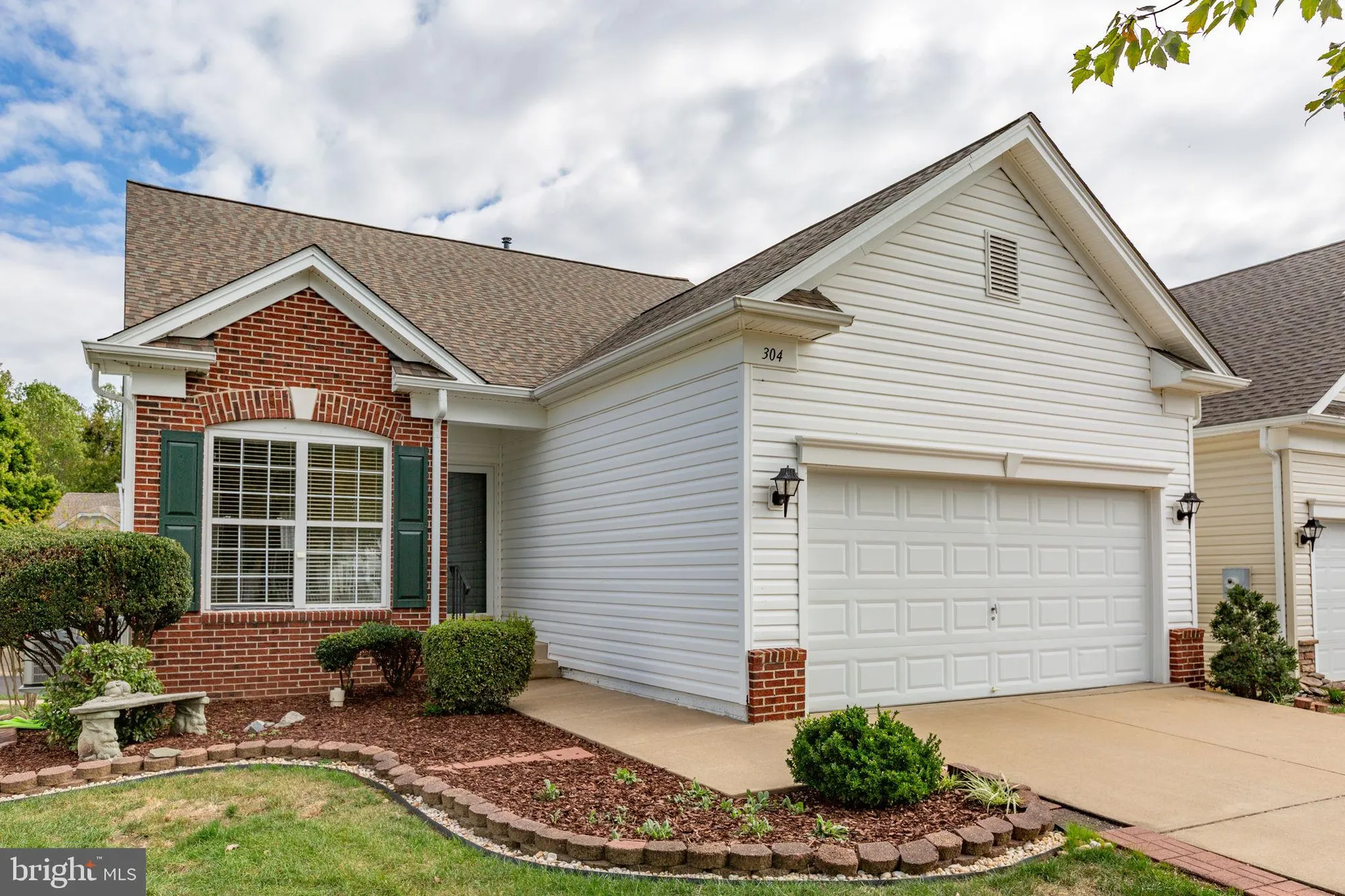 Property Slideshow image 6 of 53 | 304 bridgewater cir, Fredericksburg, VA, 22406