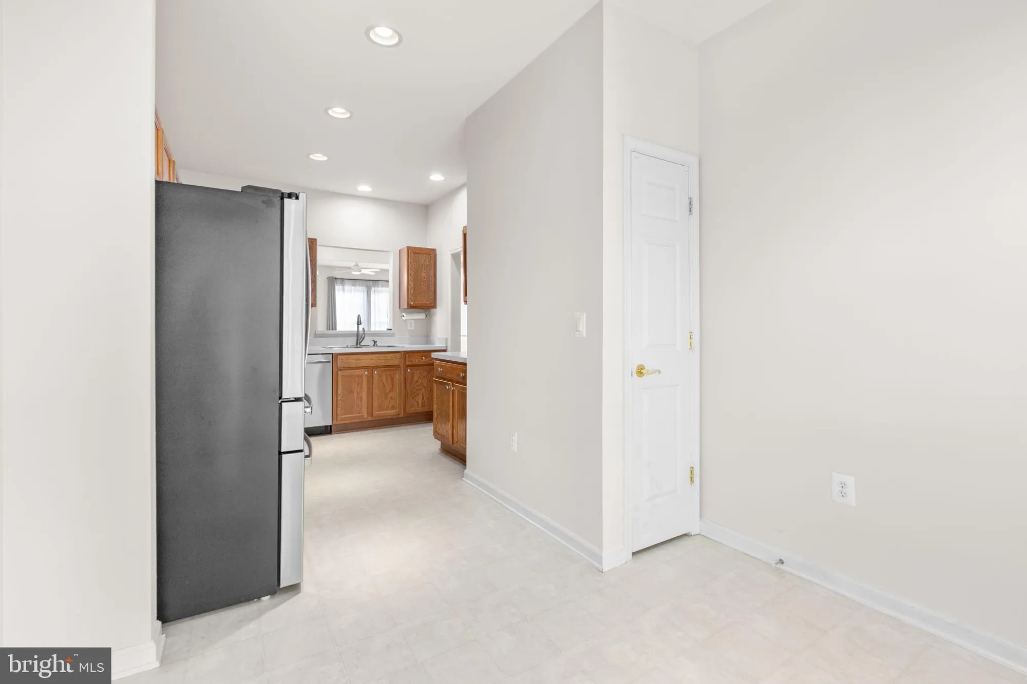 Property Slideshow image 17 of 53 | 304 bridgewater cir, Fredericksburg, VA, 22406