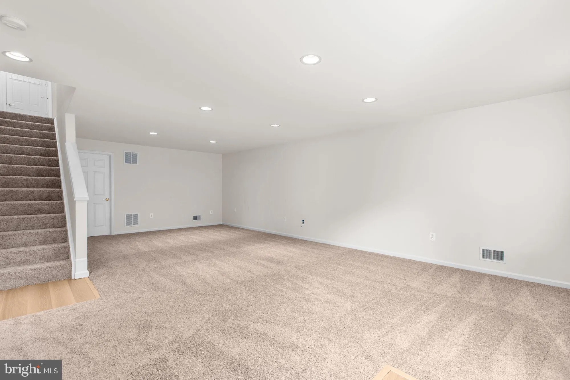 Property Slideshow image 35 of 53 | 304 bridgewater cir, Fredericksburg, VA, 22406