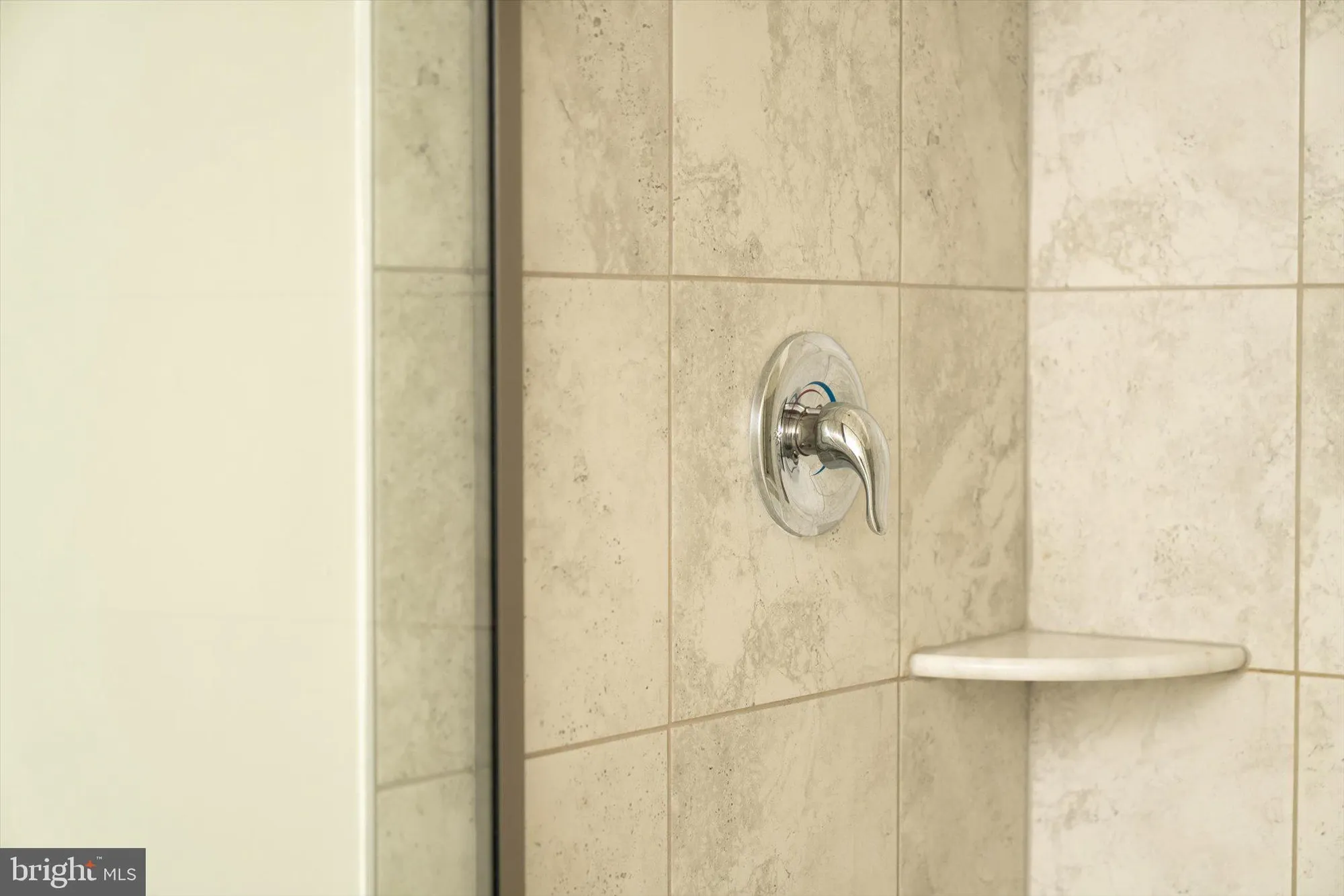 Property Slideshow image 28 of 43 | 50 boardwalk dr, Mount Holly, NJ, 08060