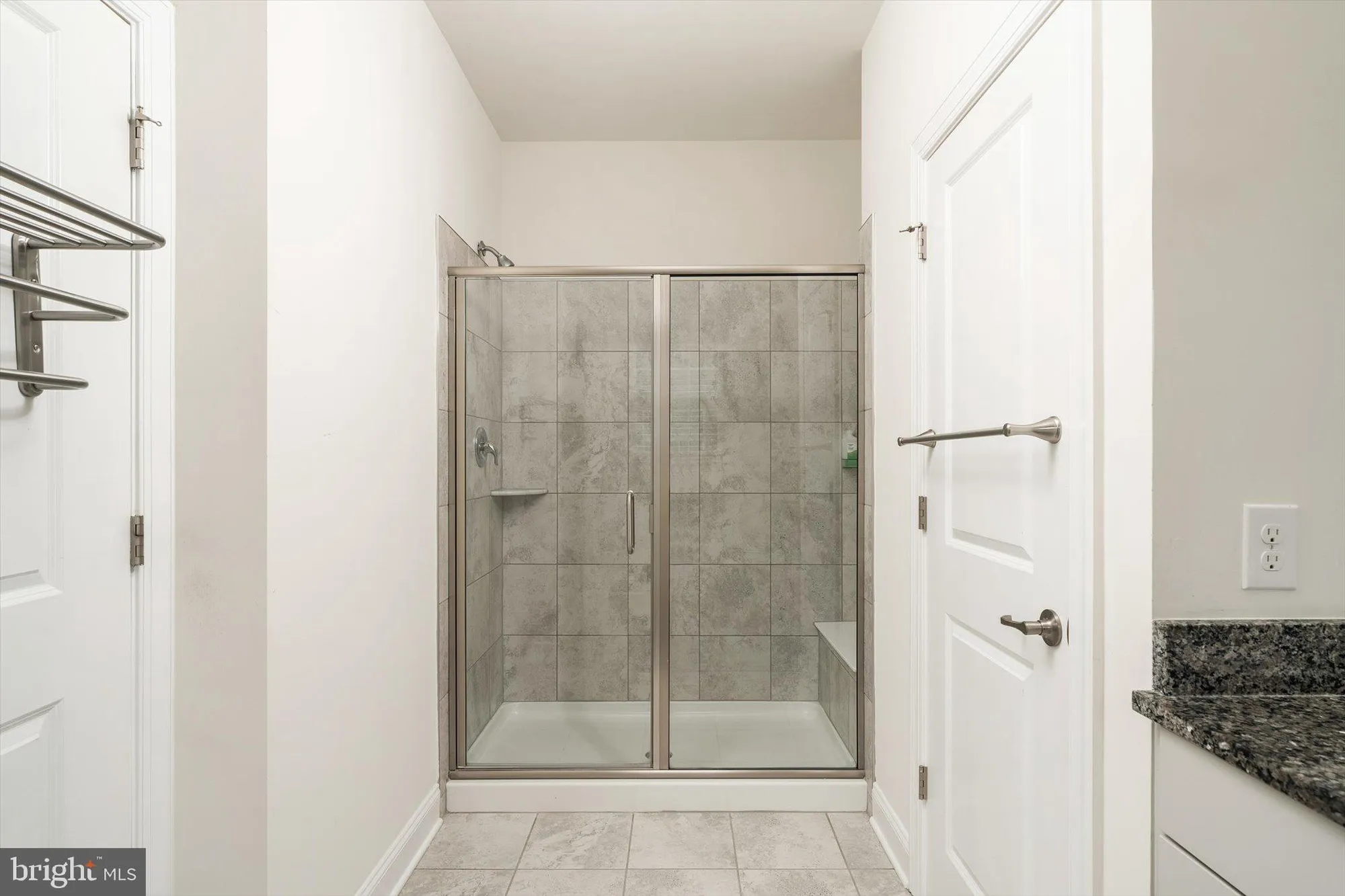 Property Slideshow image 27 of 43 | 50 boardwalk dr, Mount Holly, NJ, 08060