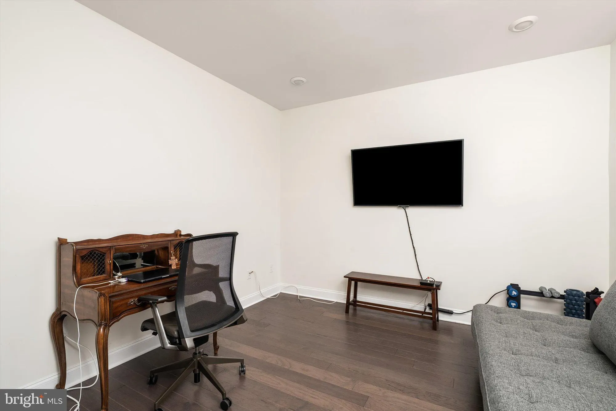 Property Slideshow image 6 of 43 | 50 boardwalk dr, Mount Holly, NJ, 08060