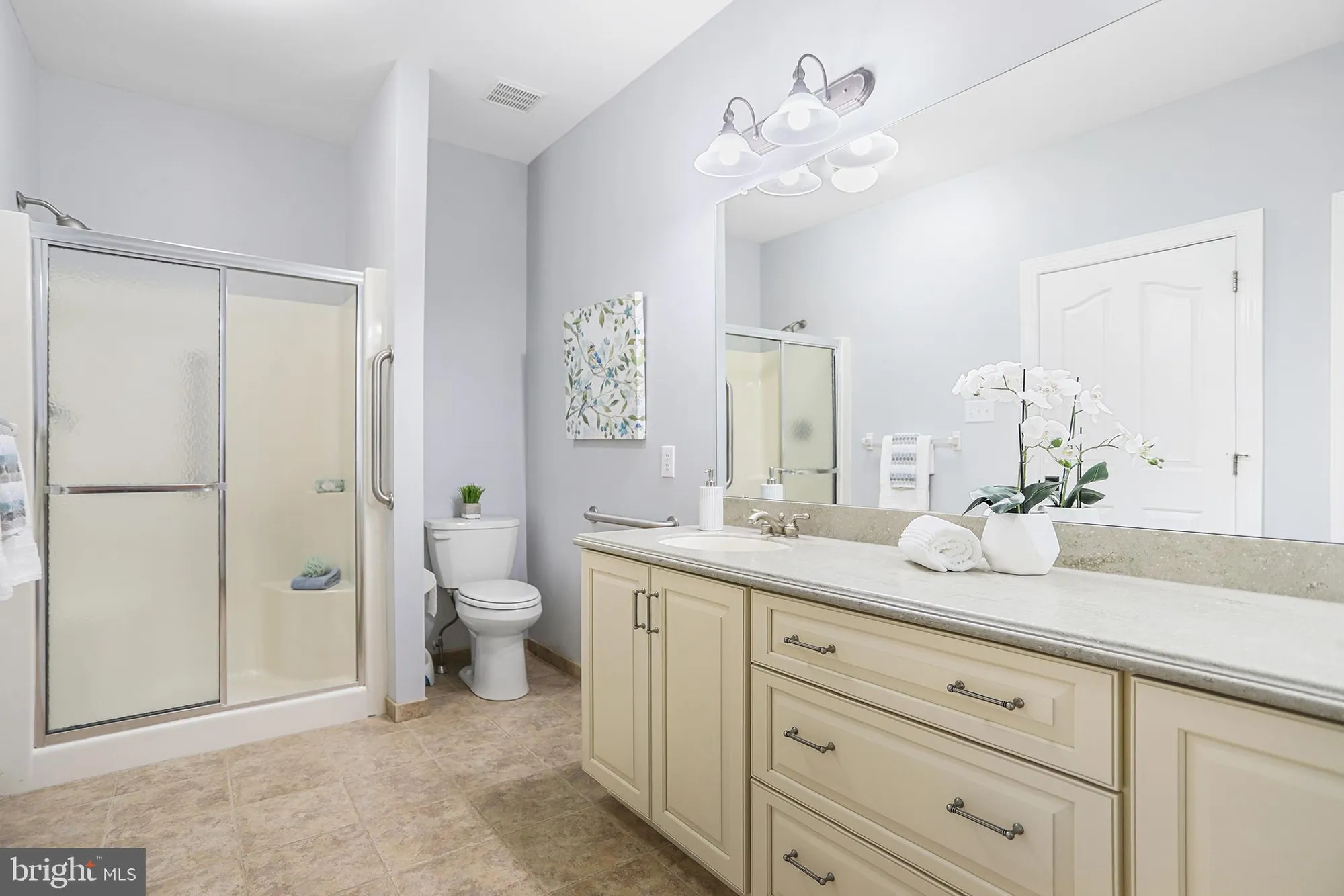 Property Slideshow image 18 of 32 | 1063 belmont ln, Garnet Valley, PA, 19060