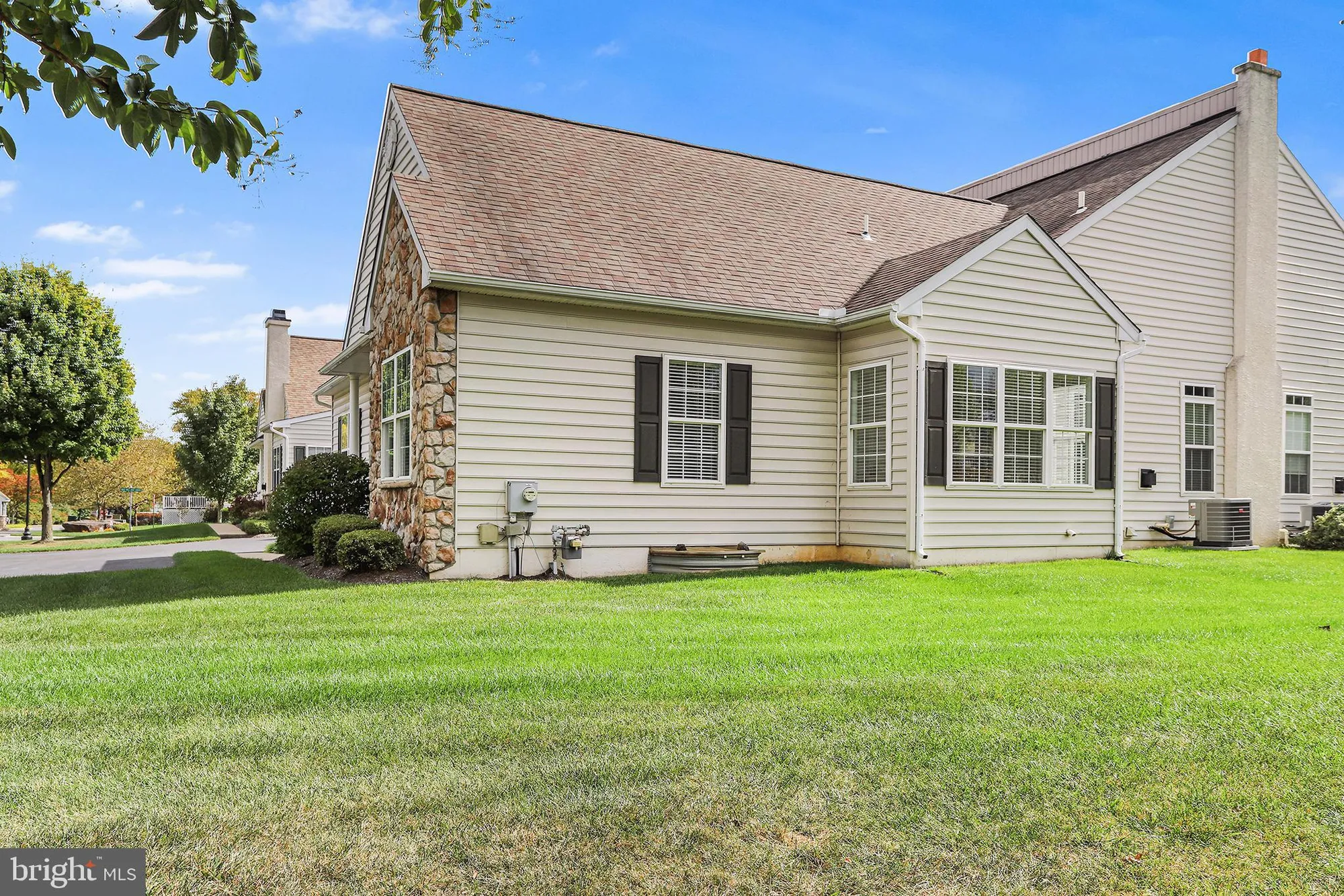 Property Slideshow image 27 of 32 | 1063 belmont ln, Garnet Valley, PA, 19060