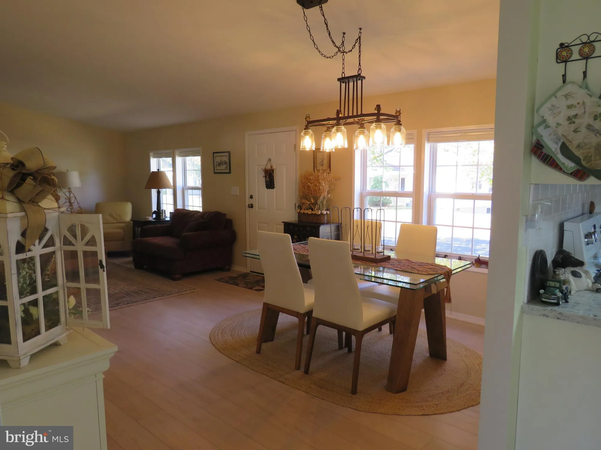 Property Slideshow image 8 of 37 | 183 spring meadow cir, New Hope, PA, 18938