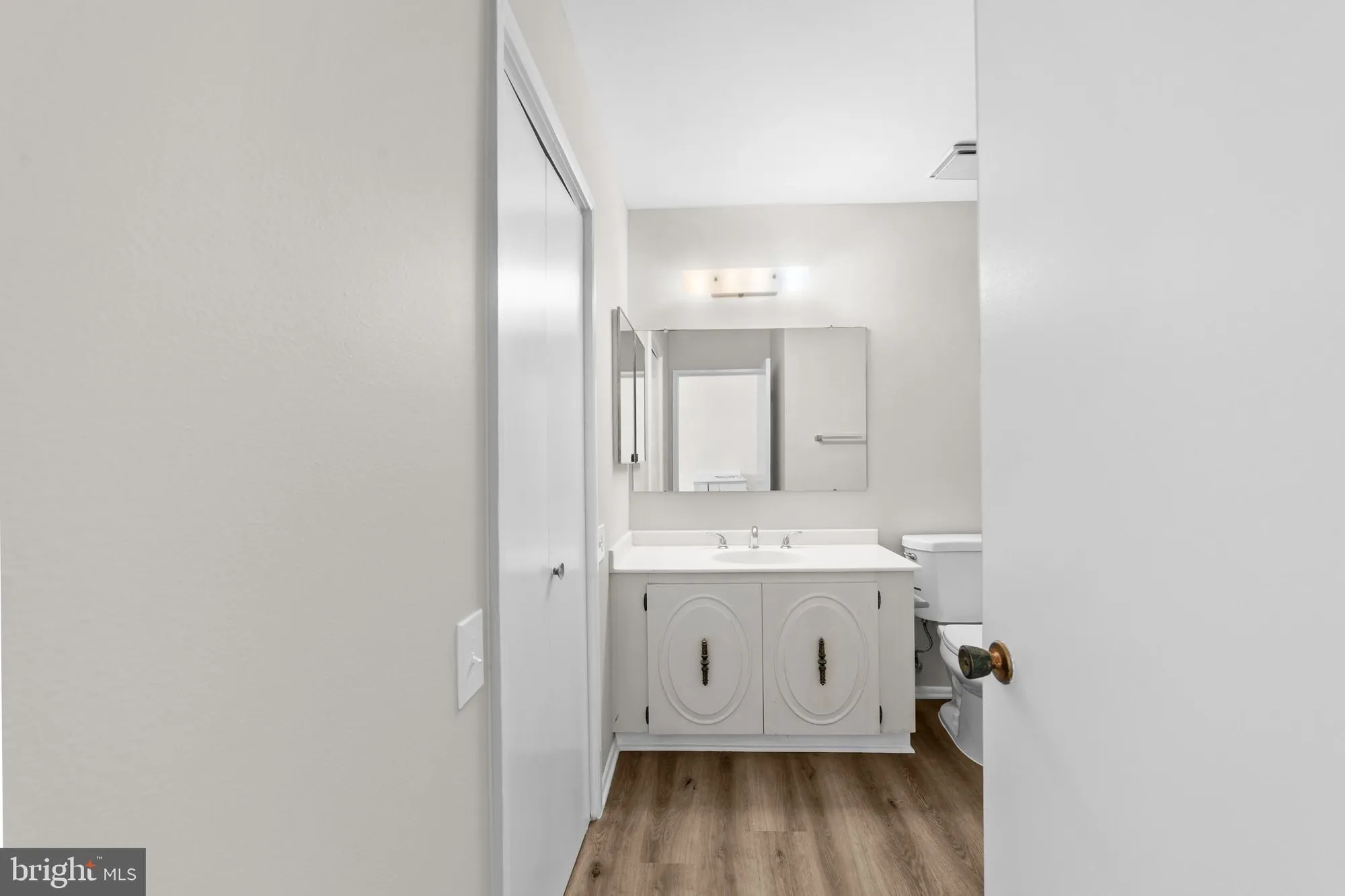 Property Slideshow image 20 of 25 | 278 crosse dr apt 3g, Monroe Twp, NJ, 08831