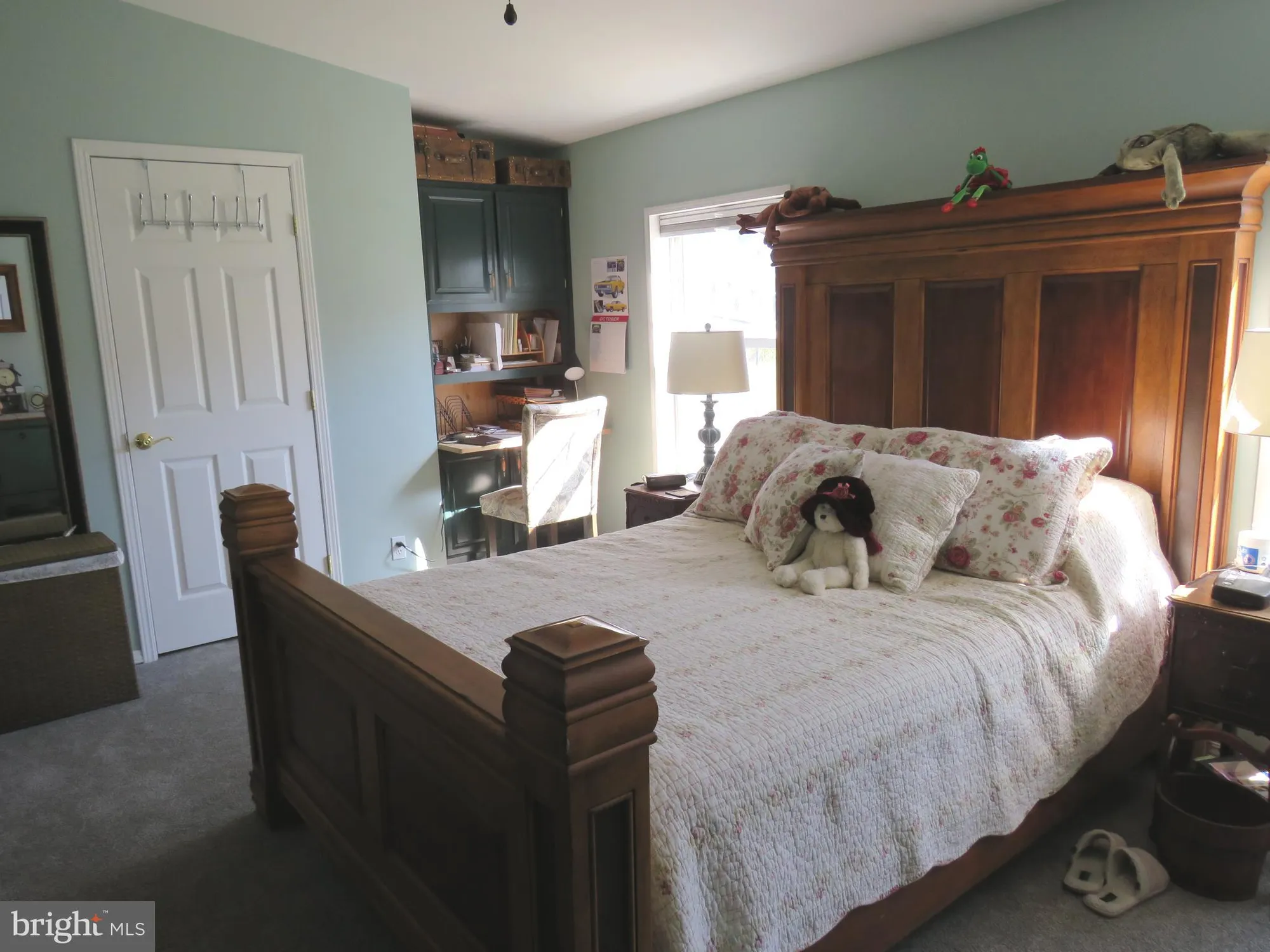 Property Slideshow image 23 of 37 | 183 spring meadow cir, New Hope, PA, 18938