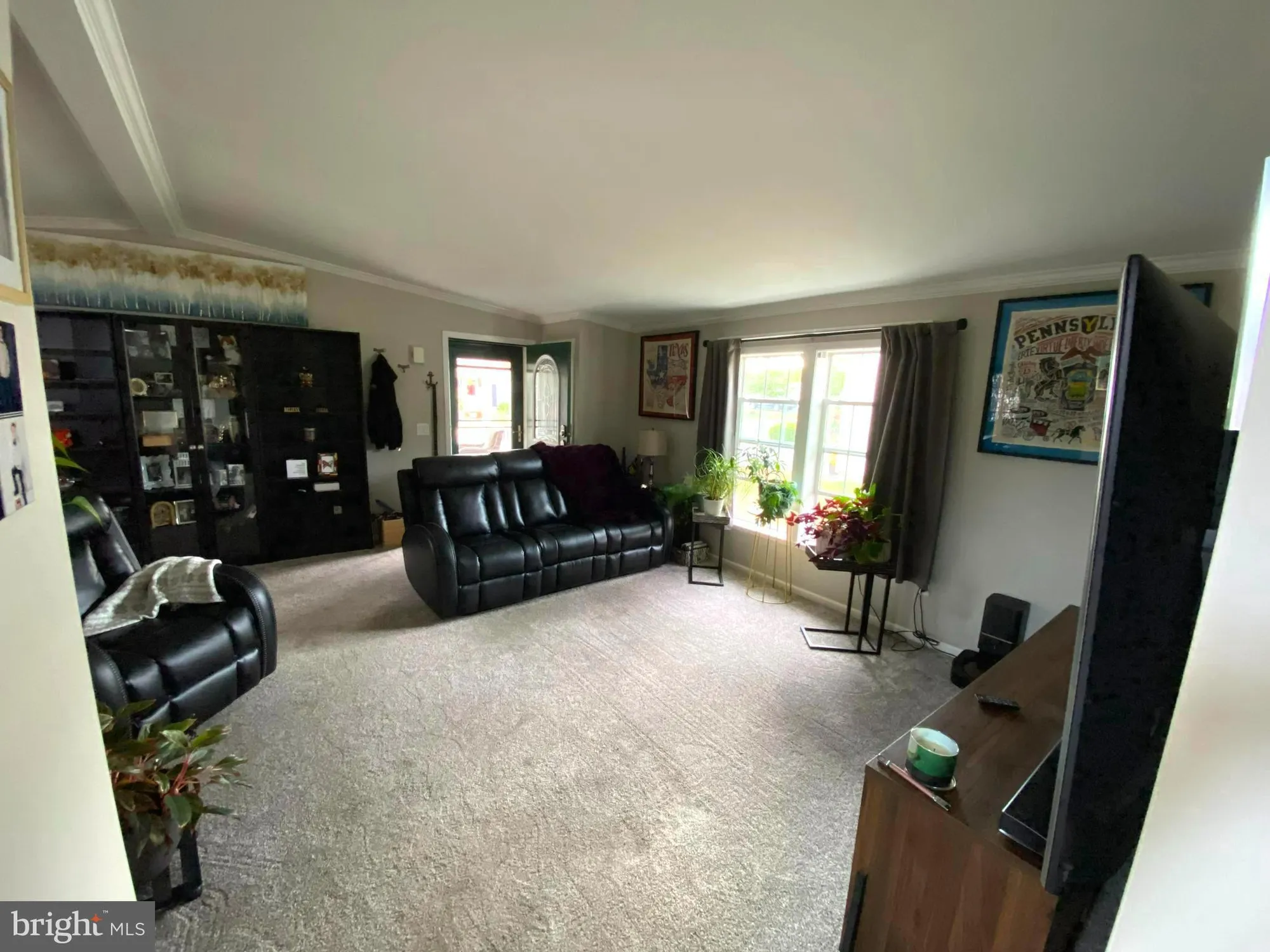 Property Slideshow image 4 of 20 | 145 random rd, Douglassville, PA, 19518