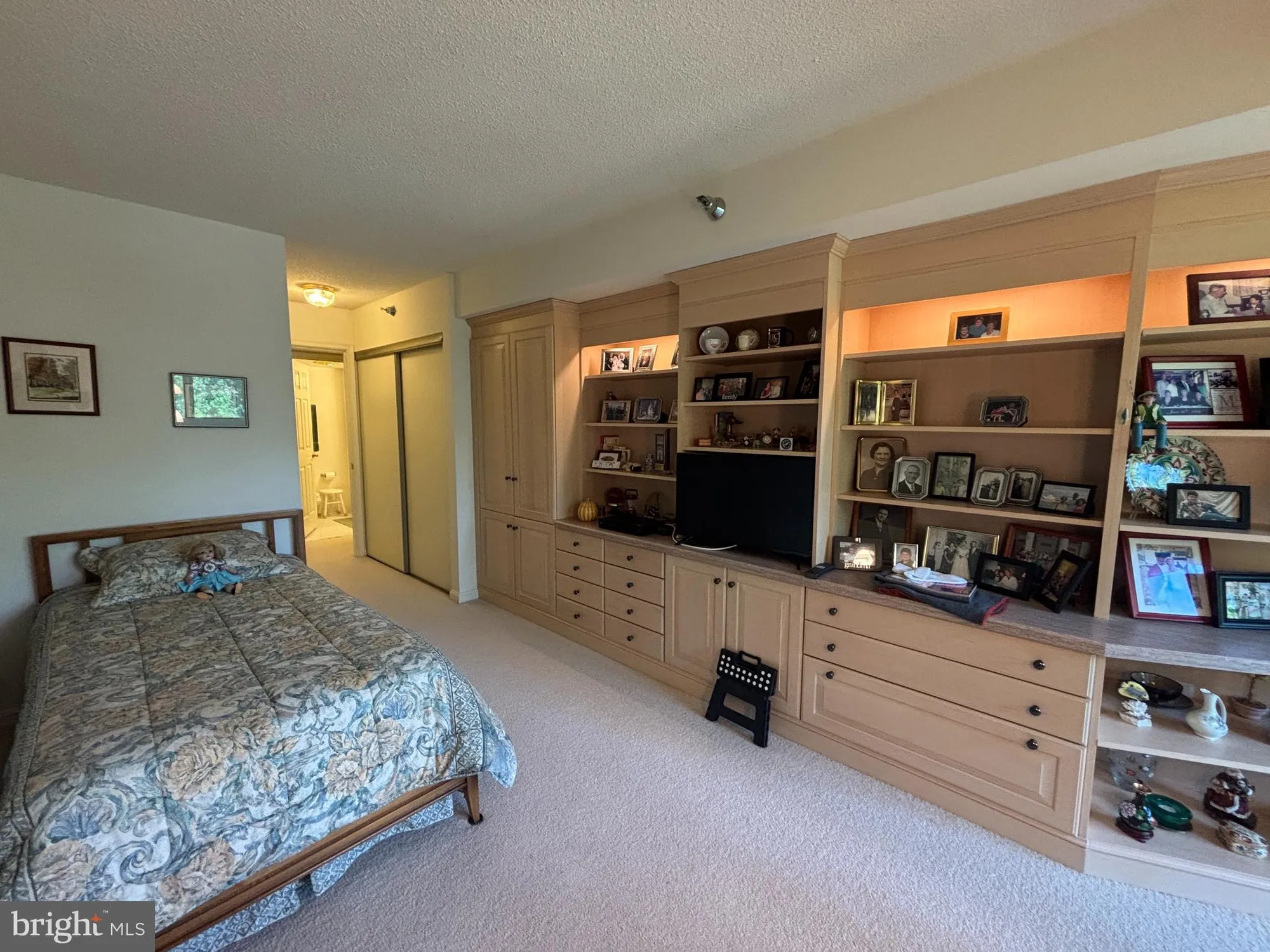 Property Slideshow image 17 of 23 | 14801 pennfield cir 412, Silver Spring, MD, 20906