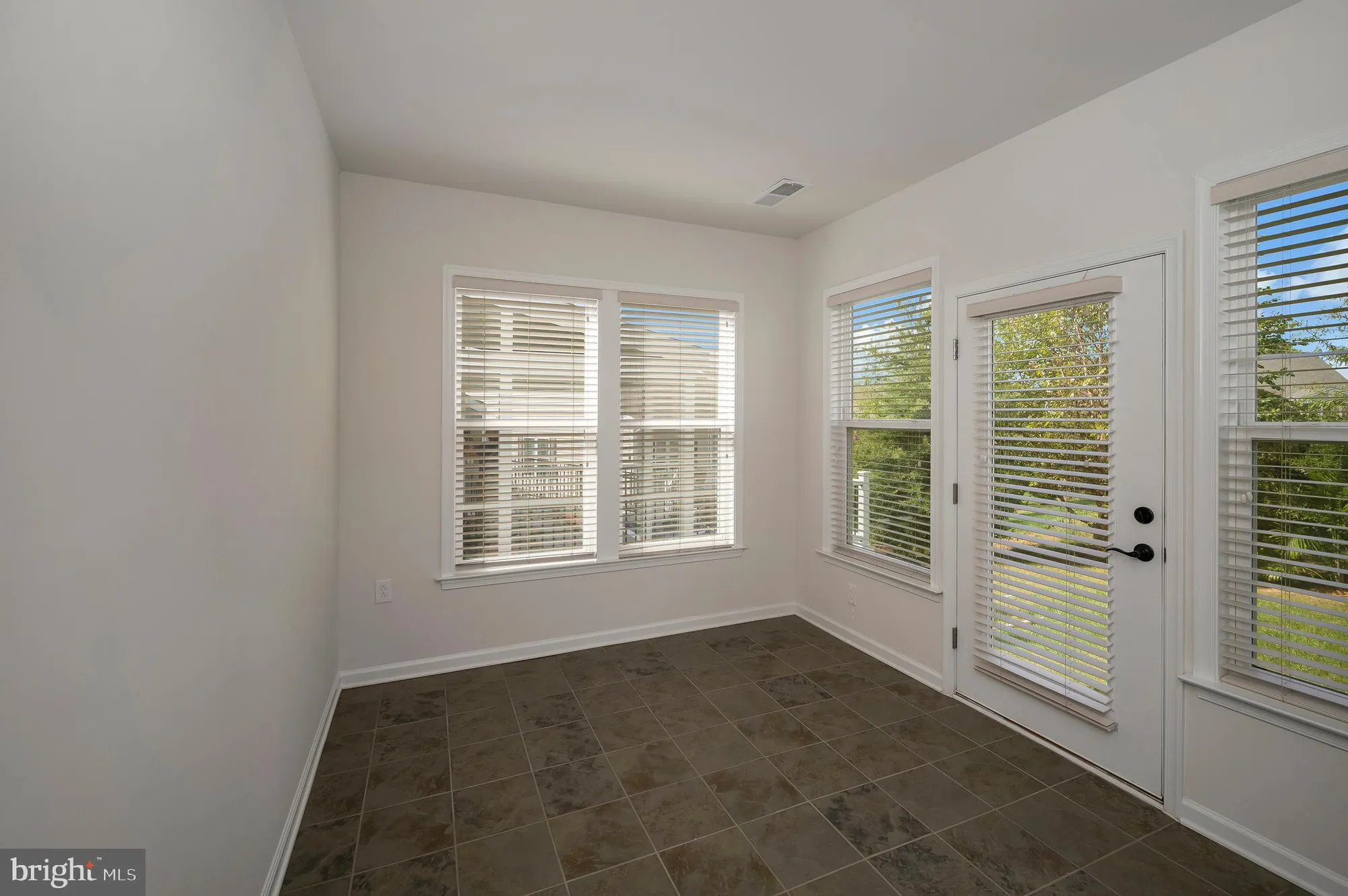 Property Slideshow image 30 of 43 | 196 denison st, Fredericksburg, VA, 22406