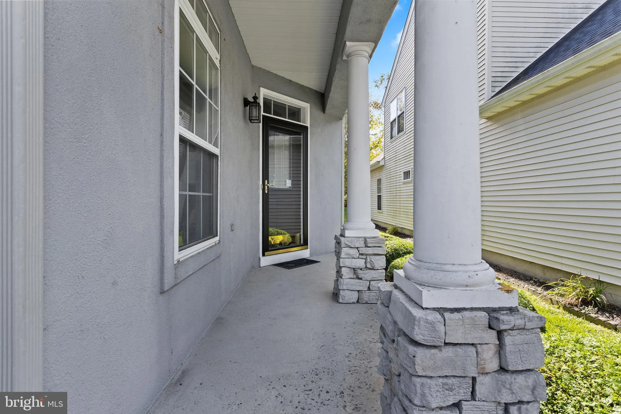 Property Slideshow image 4 of 33 | 75 honeyflower ln, Princeton Junction, NJ, 08550