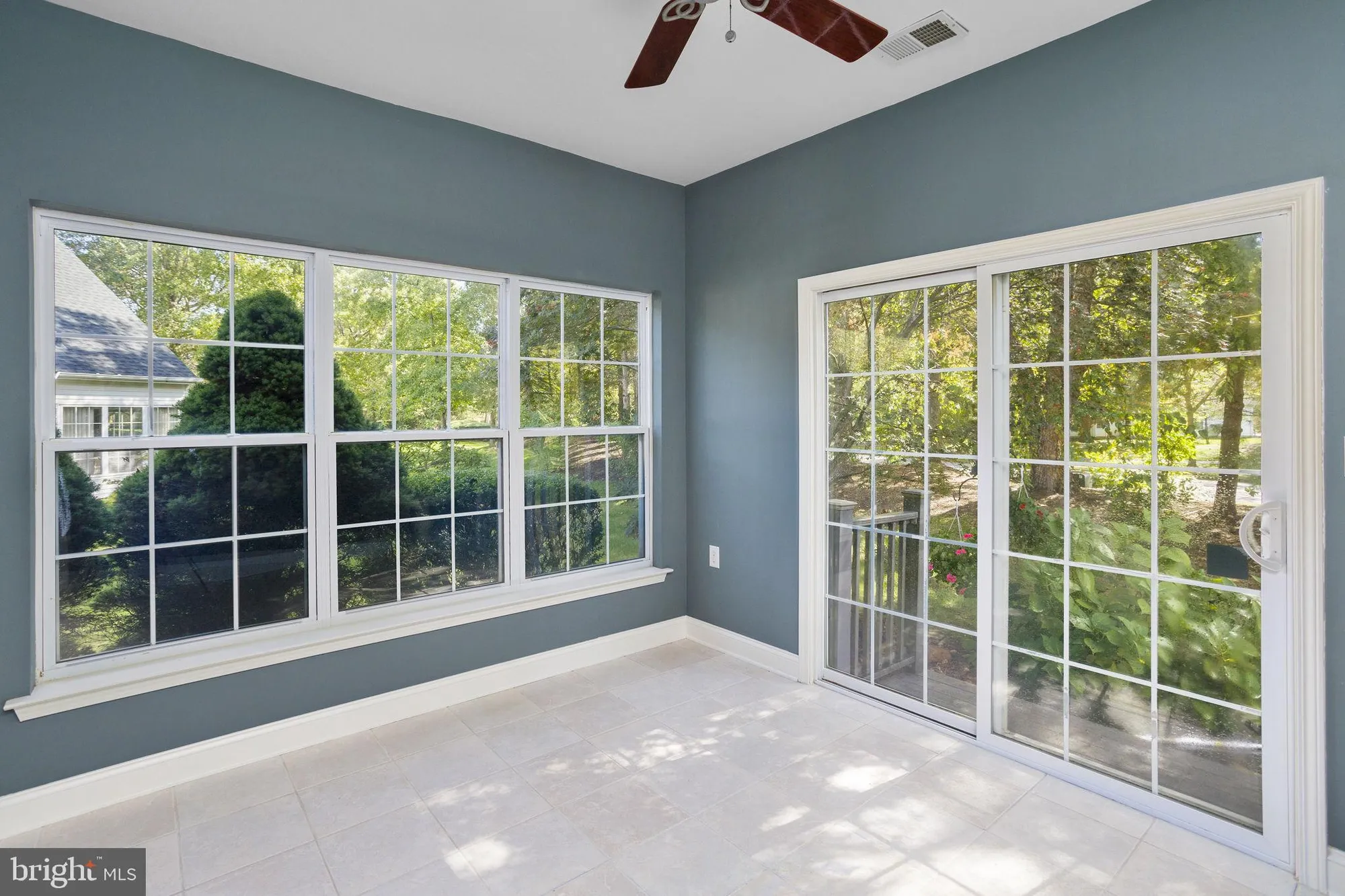 Property Slideshow image 16 of 33 | 75 honeyflower ln, Princeton Junction, NJ, 08550