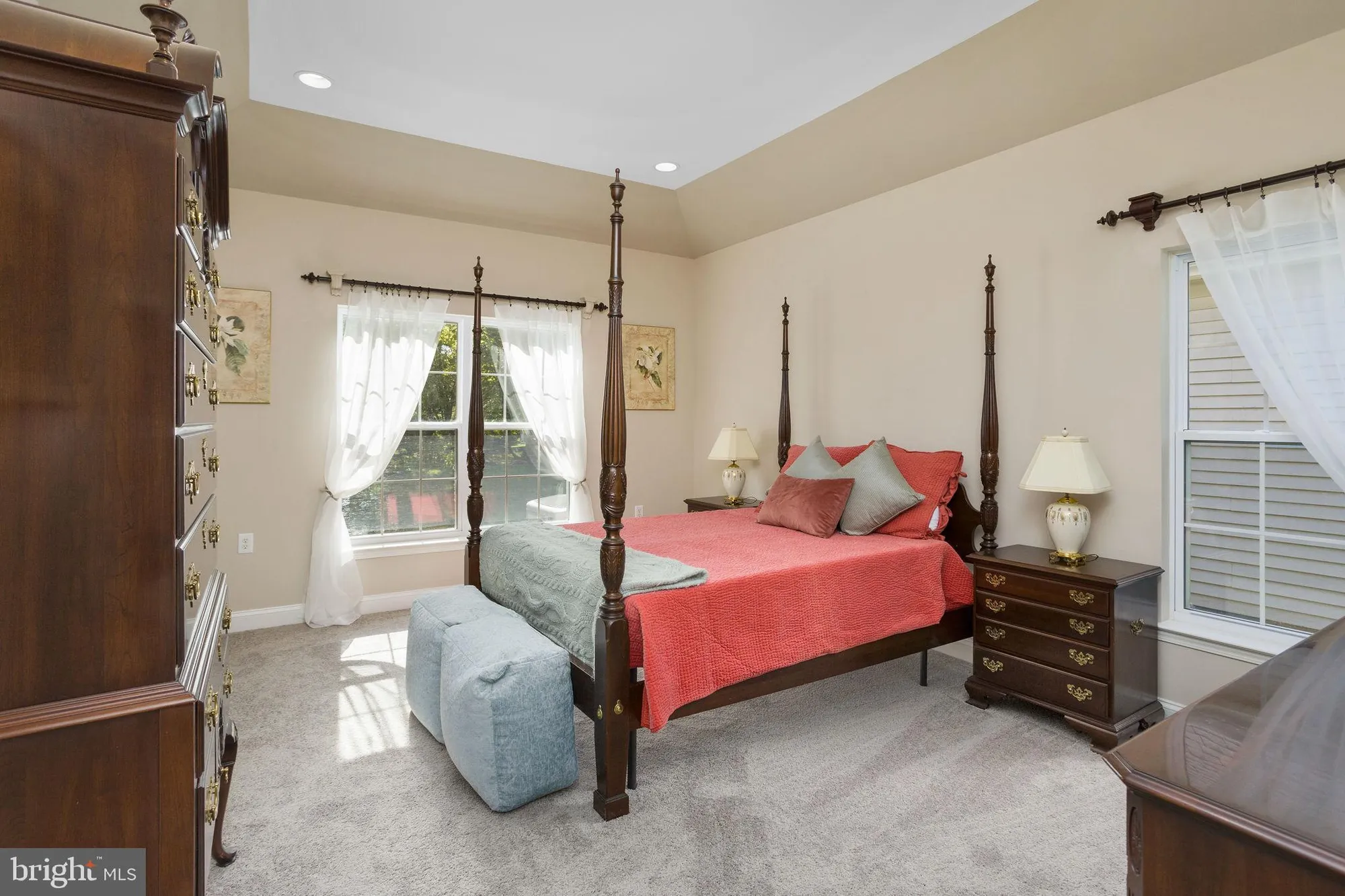 Property Slideshow image 18 of 33 | 75 honeyflower ln, Princeton Junction, NJ, 08550