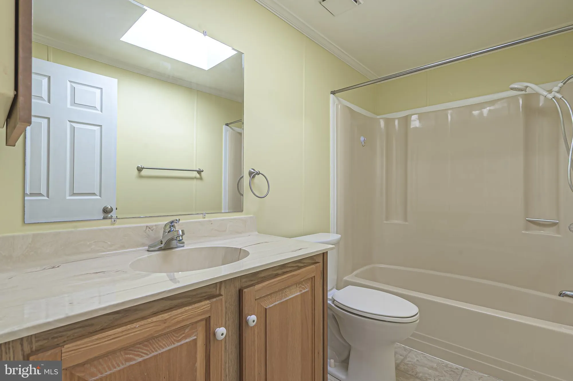 Property Slideshow image 22 of 34 | 13 hickory ln, Mays Landing, NJ, 08330
