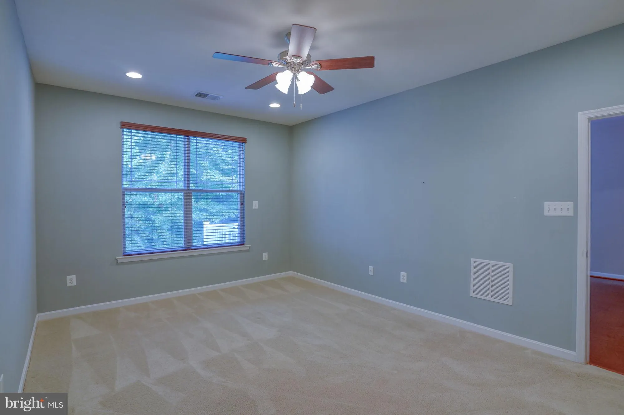 Property Slideshow image 23 of 35 | 21 starfire ct, Dover, DE, 19901