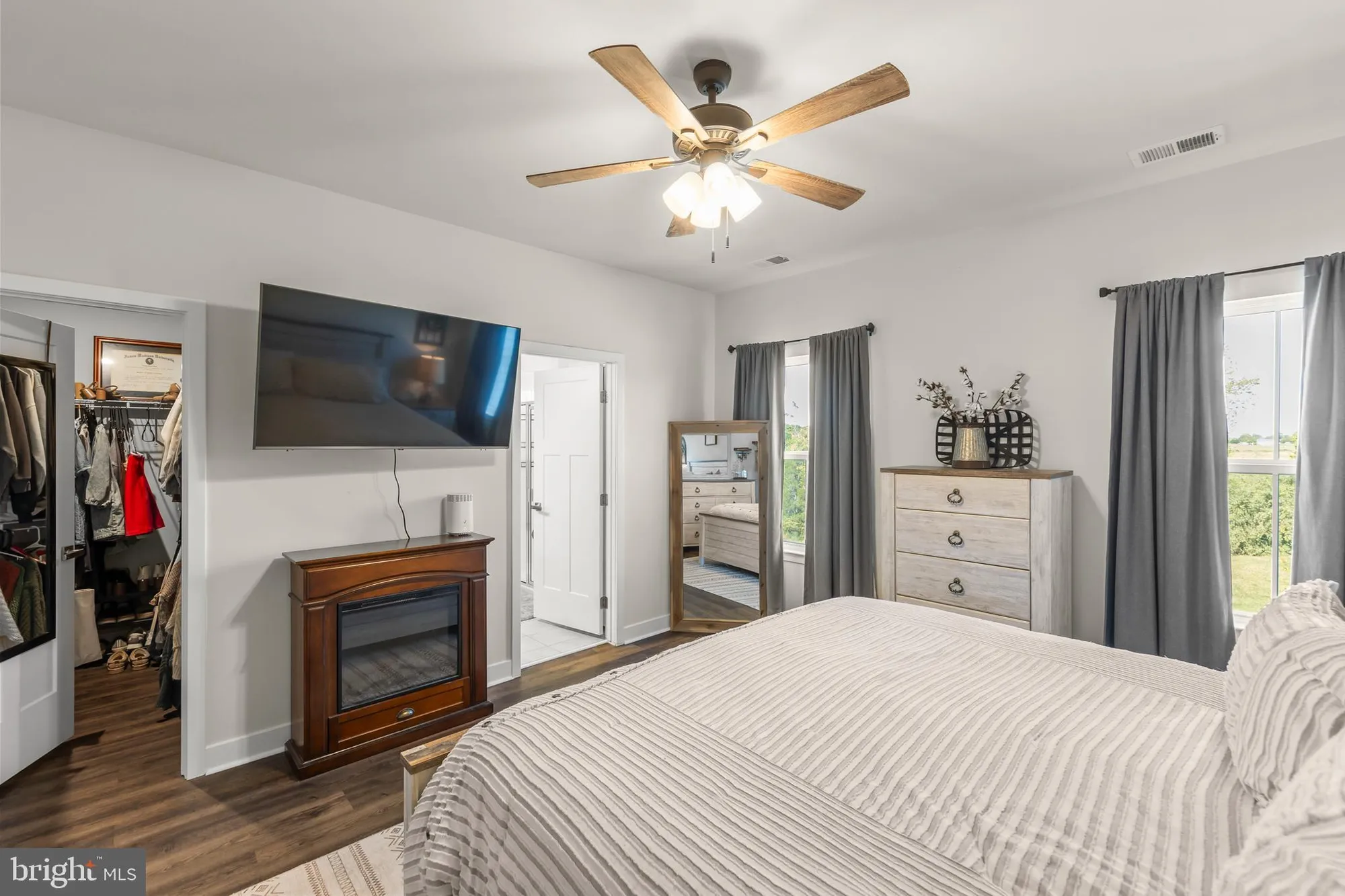 Property Slideshow image 21 of 39 | 103 burkwood ter, Lake Frederick, VA, 22630