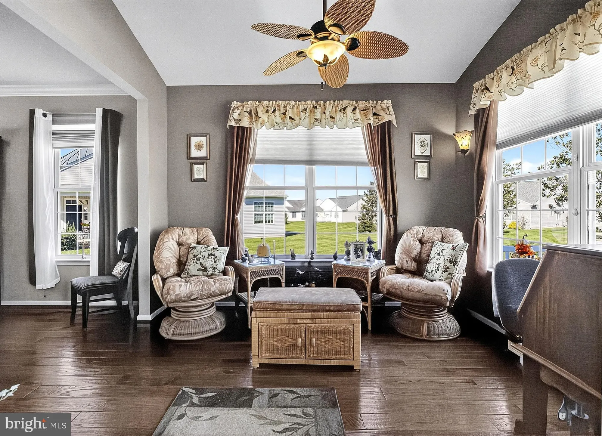 Property Slideshow image 29 of 75 | 402 topiary ln, Middletown, DE, 19709