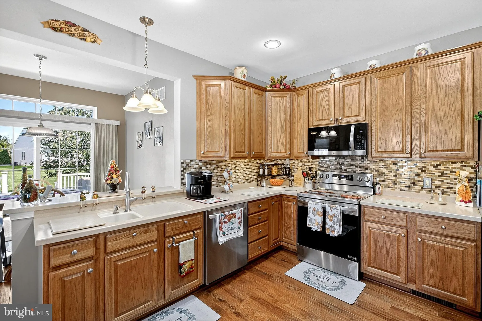 Property Slideshow image 21 of 75 | 402 topiary ln, Middletown, DE, 19709