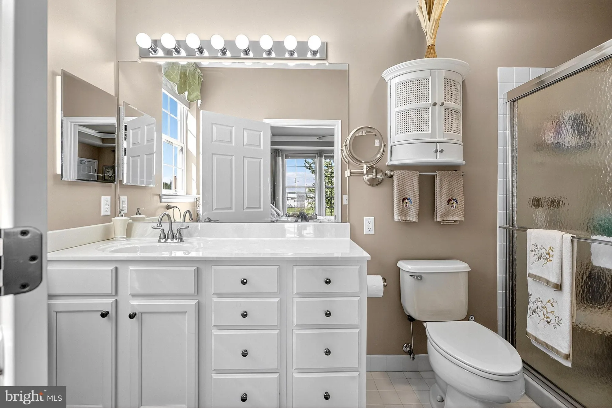 Property Slideshow image 34 of 75 | 402 topiary ln, Middletown, DE, 19709